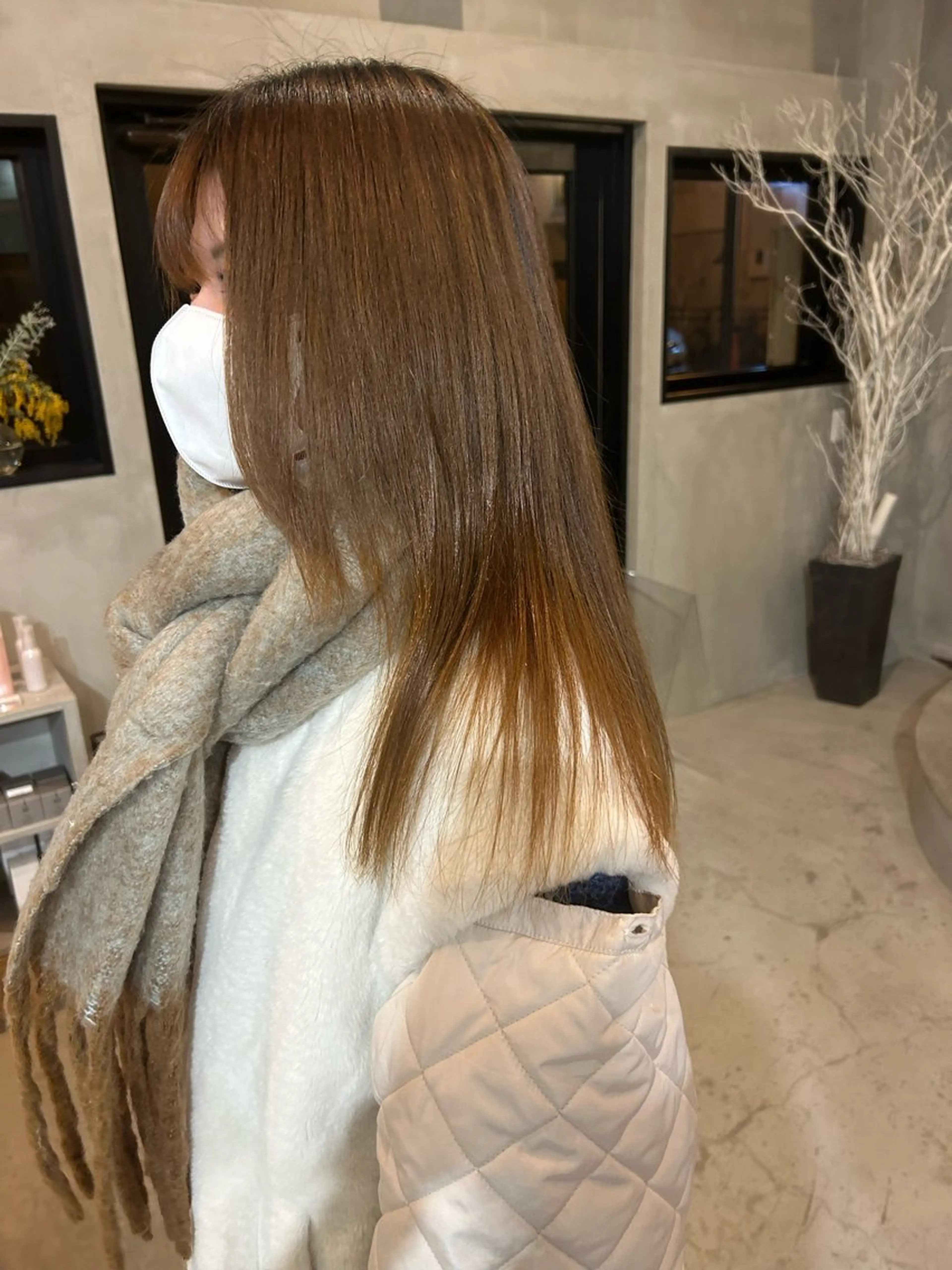 ロング Piu-所属・古澤 芽依のヘアスタイル