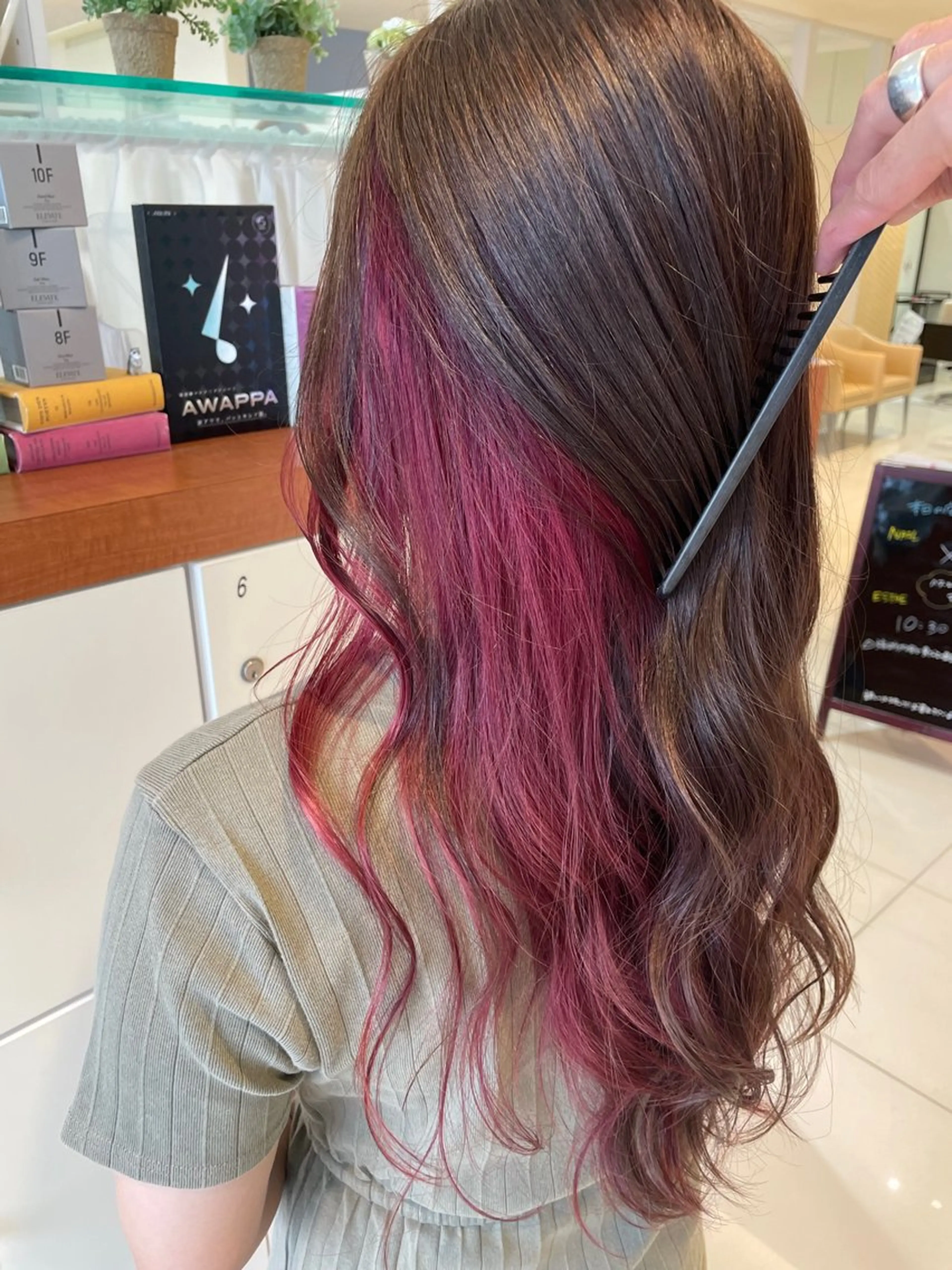 ロング カット ヘアカラー トリートメント 日置 大智のヘアスタイル