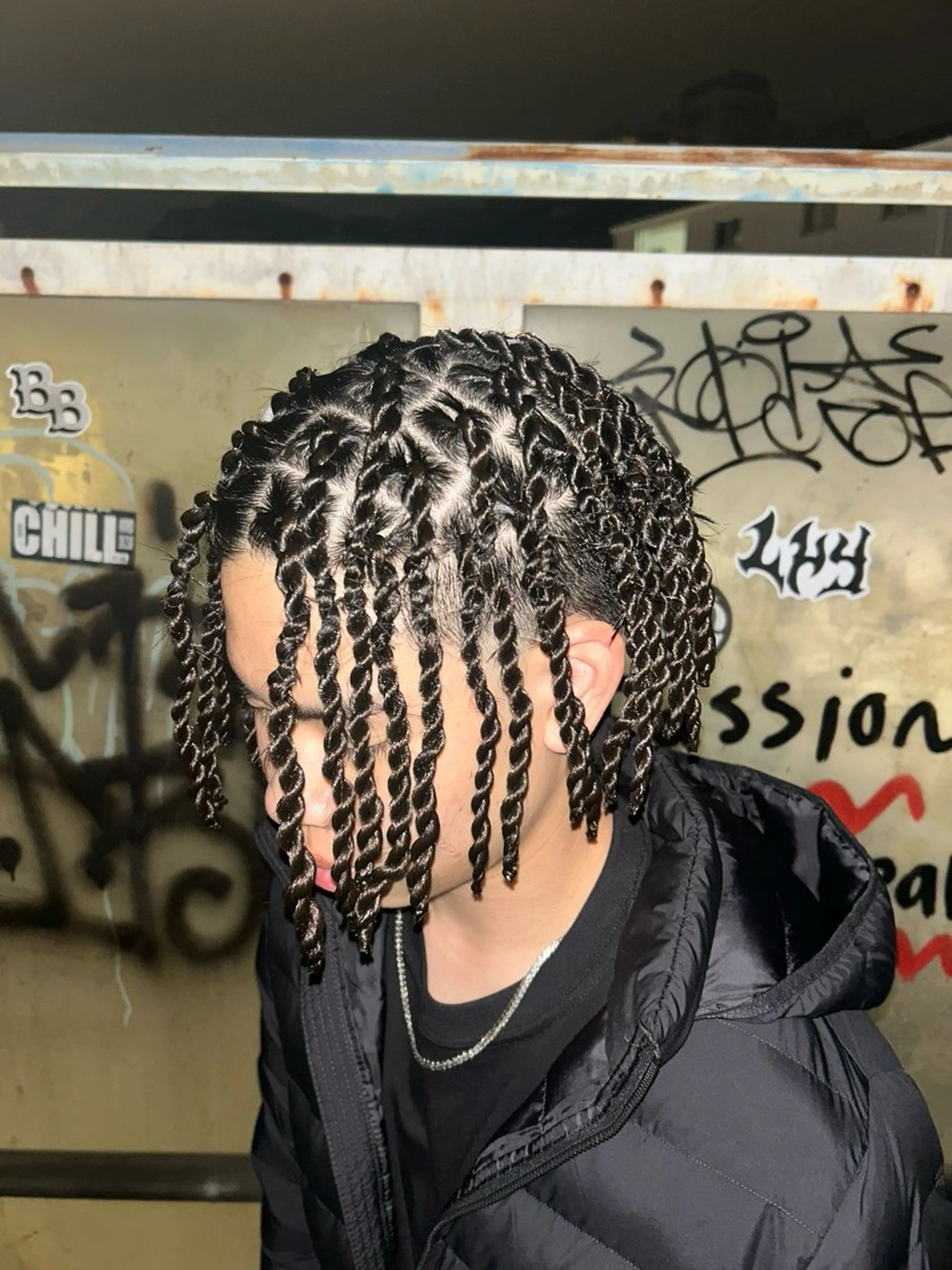 エクステブレイズ/タイトロープ(地毛が1番短いところで10cm以上)の写真