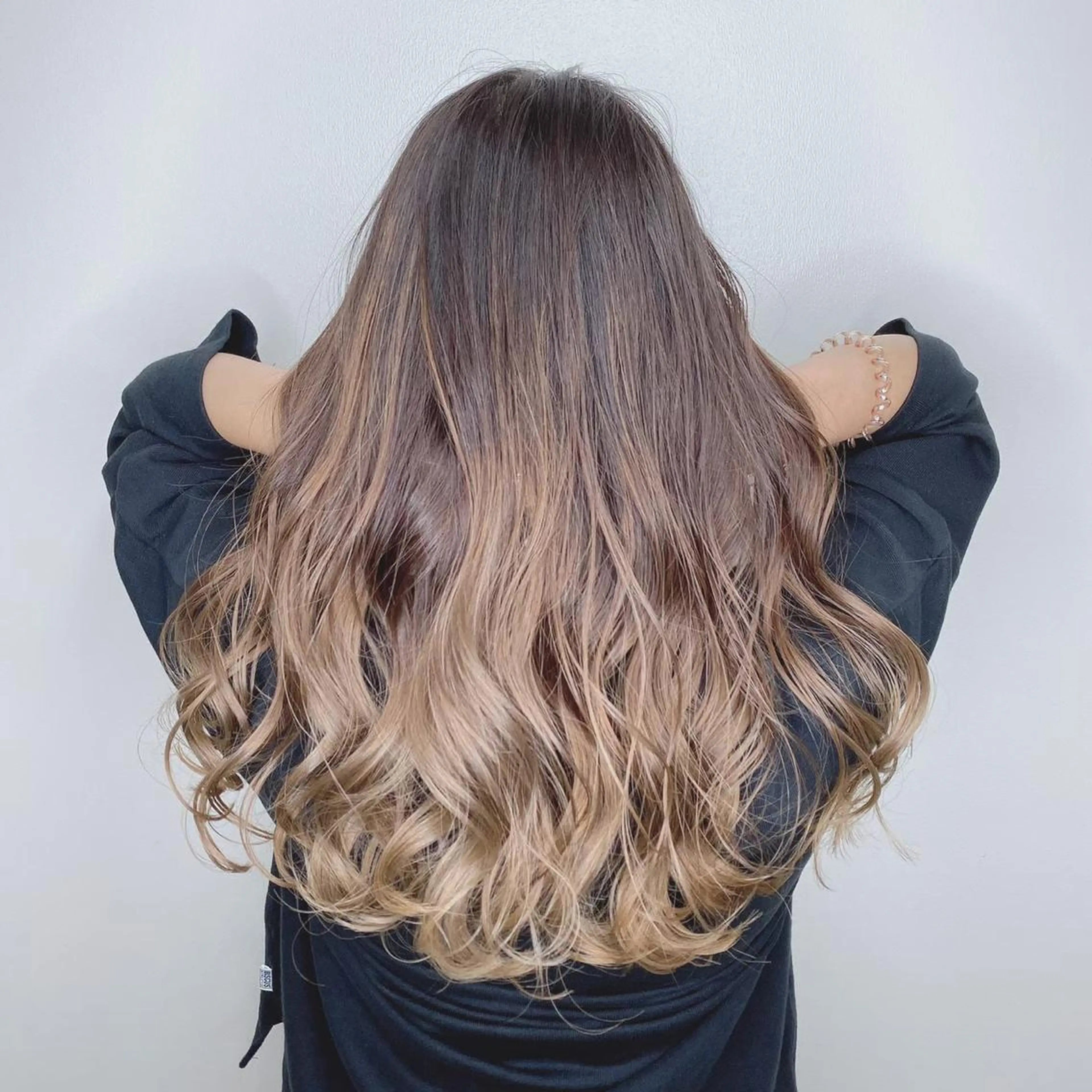 ロング カラー 髪質改善カラー🫧＆ レイヤー🕊古川のヘアスタイル