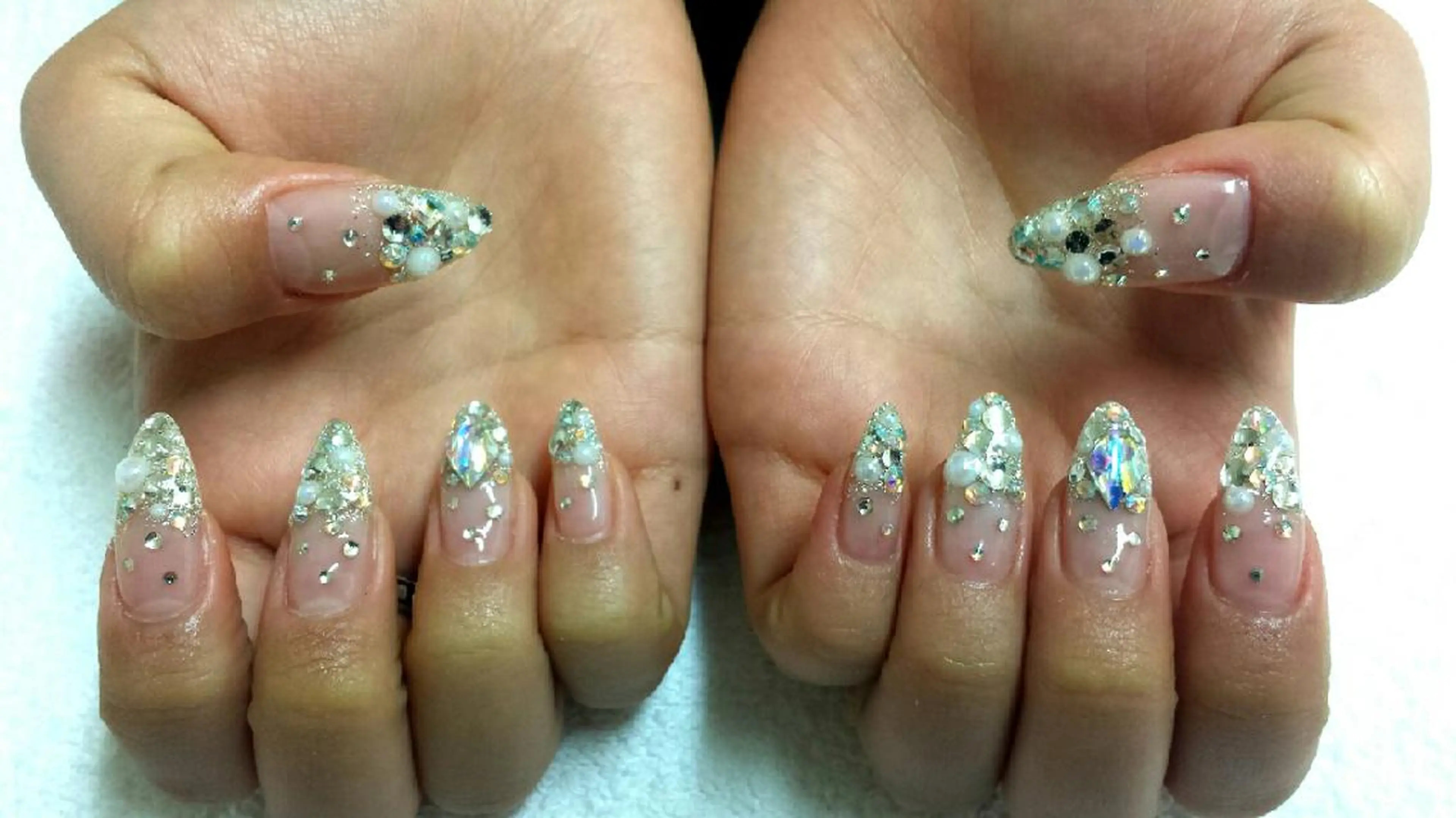 ネイル 河野ちえ (雑誌掲載サロン)のネイルデザイン