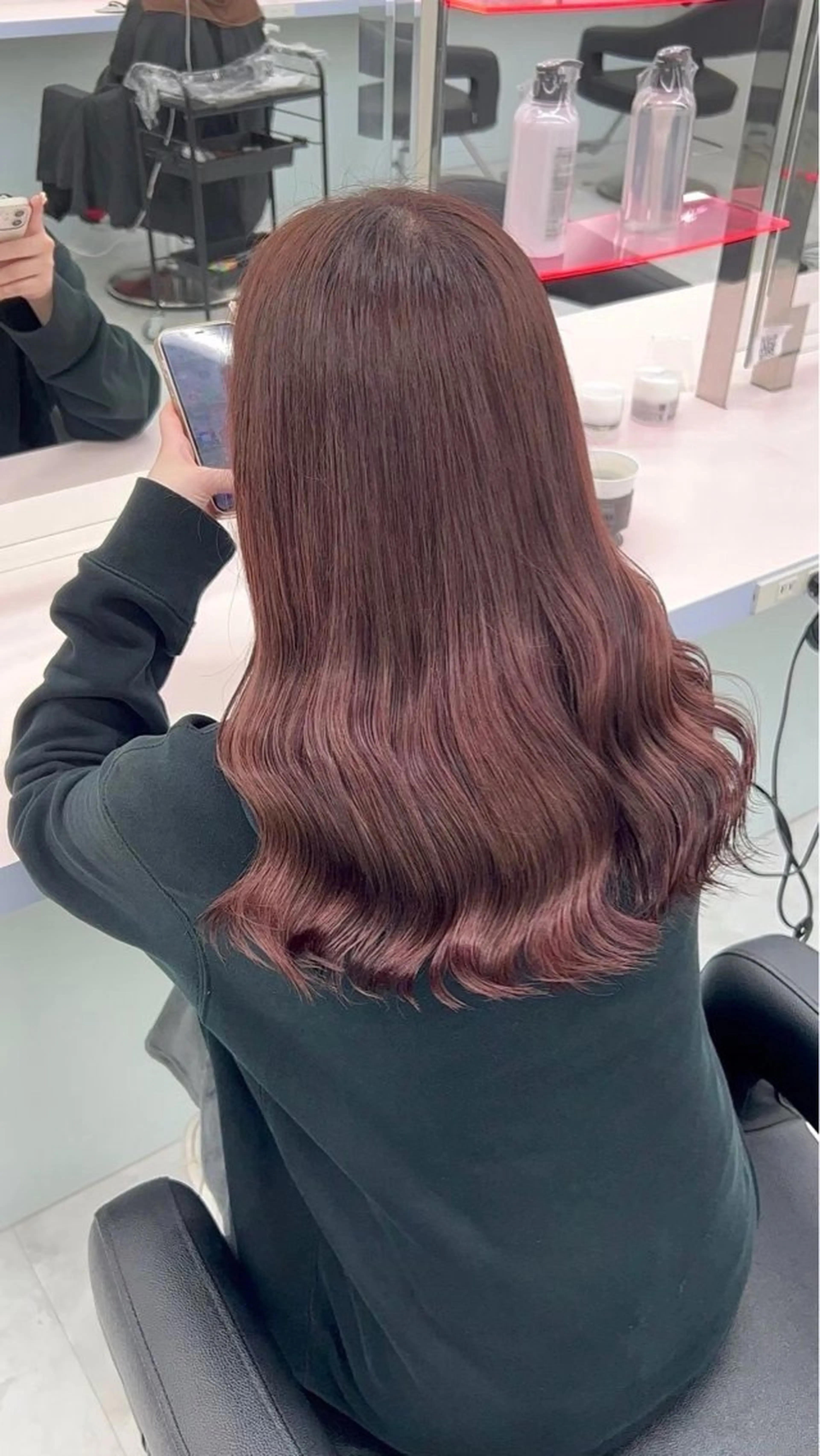 ロング カラー ヘアカラー トリートメント ♥️暖色カラ ー♥️由夏のヘアスタイル