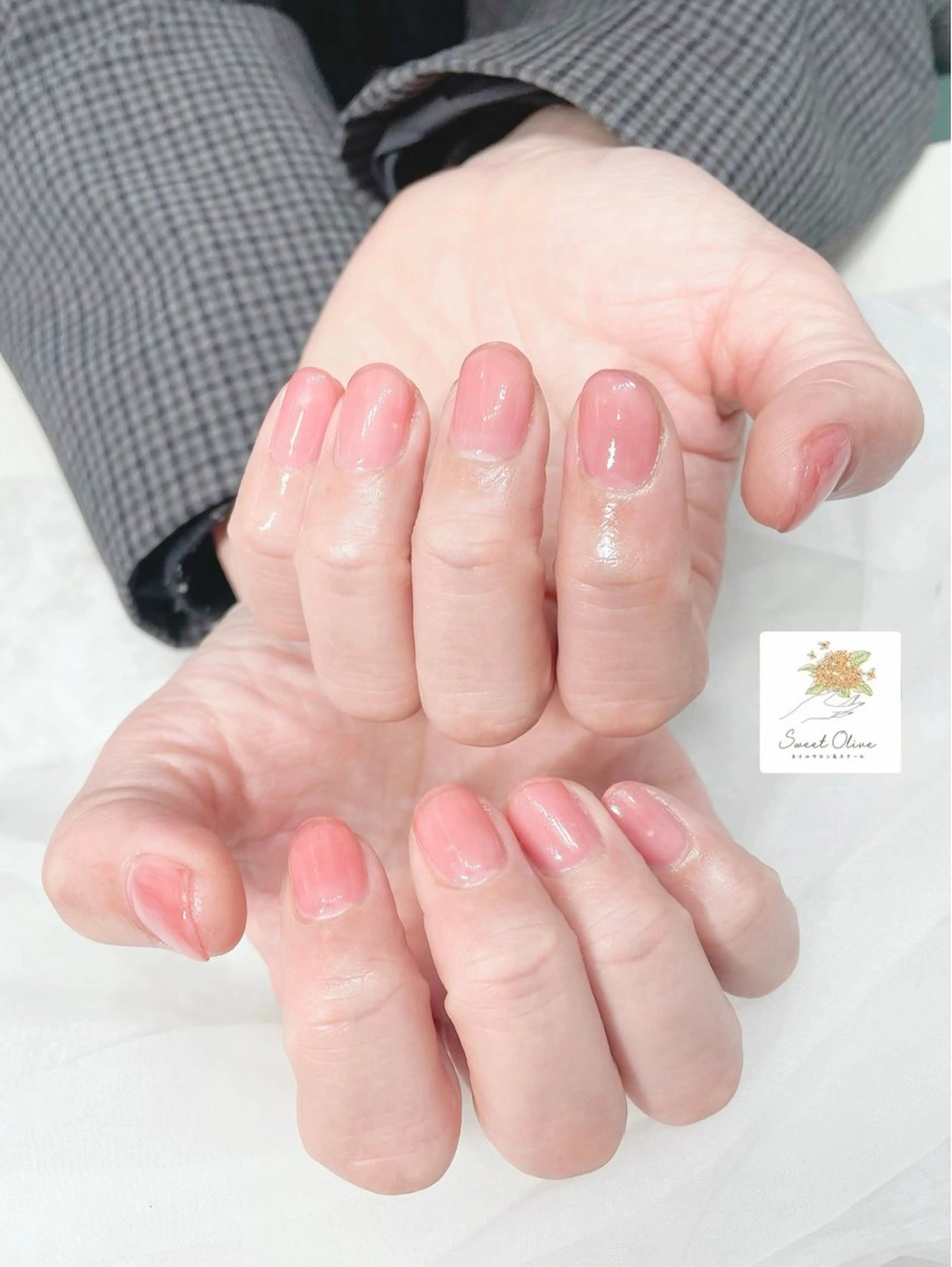 ネイル ワンカラーネイル ハンドネイル SweetOlive Chinatsuのネイルデザイン