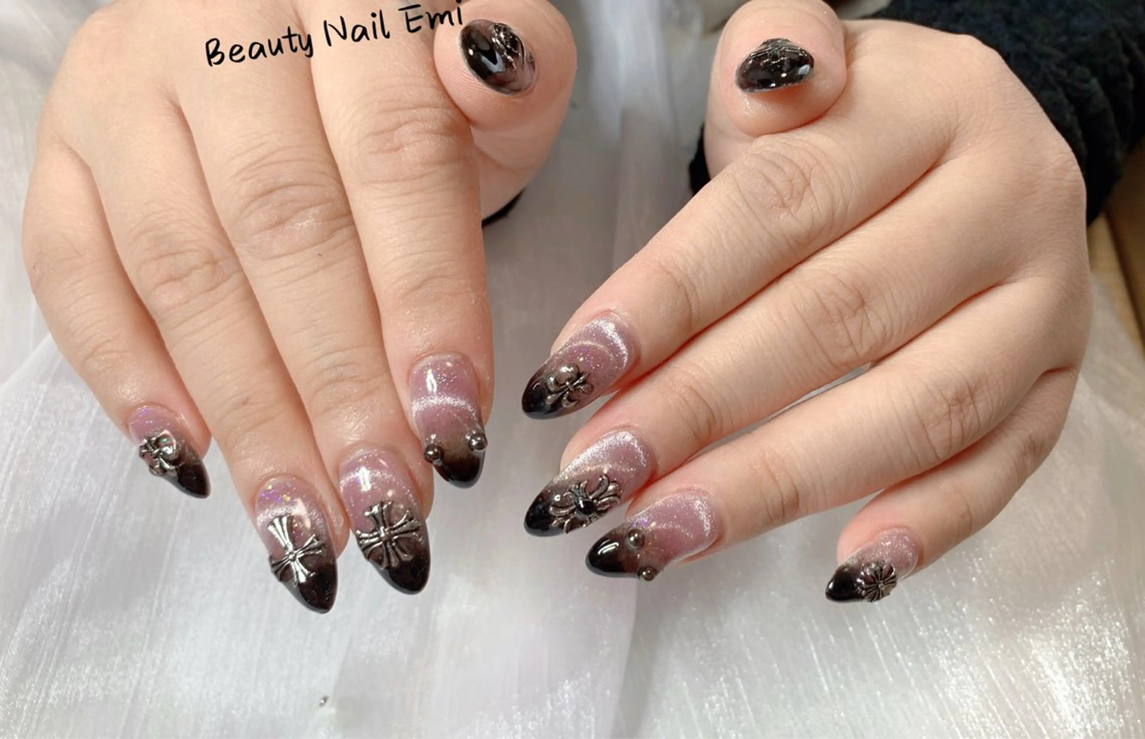 ネイル ハンドネイル ハンドケア beautynail Emiのネイルデザイン