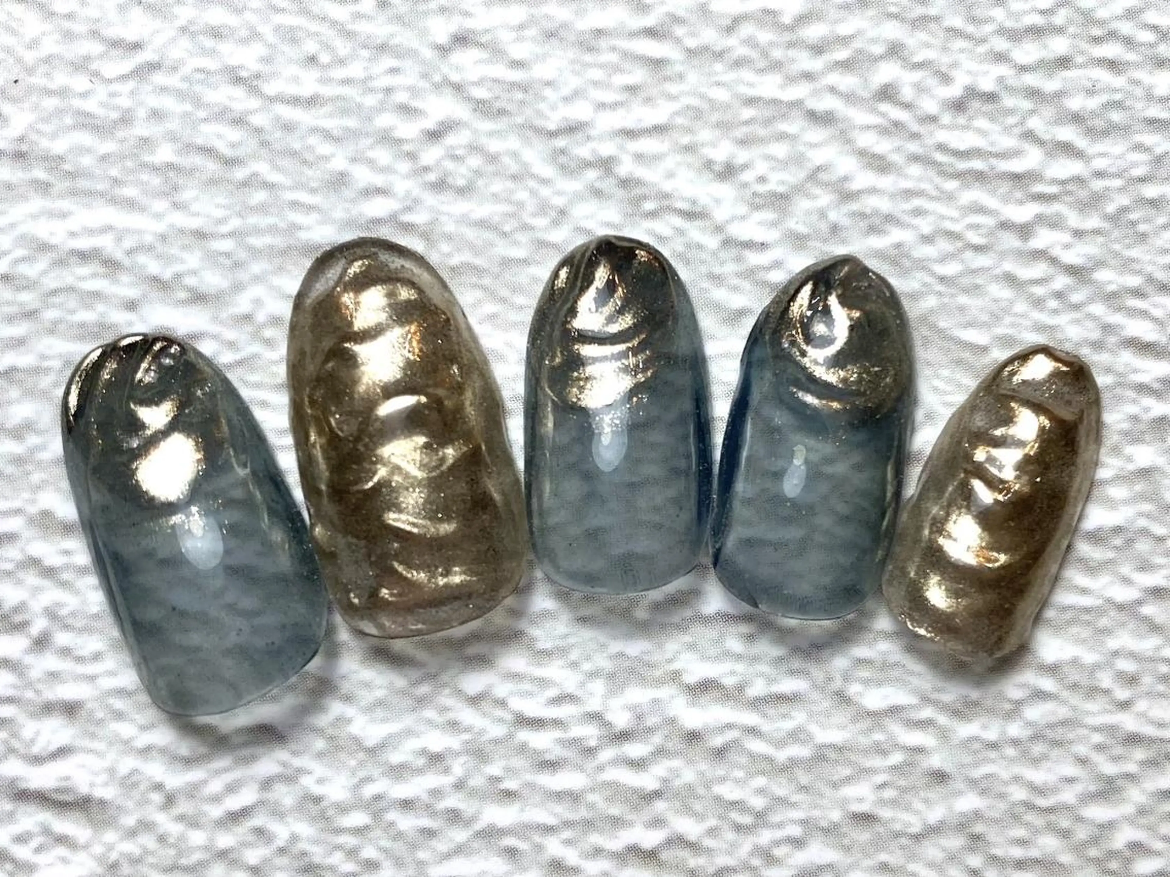 ネイル アートネイル ニュアンスネイル ツイードネイル 冬ネイル クリスマス ハンドネイル Nailist Honamiのネイルデザイン