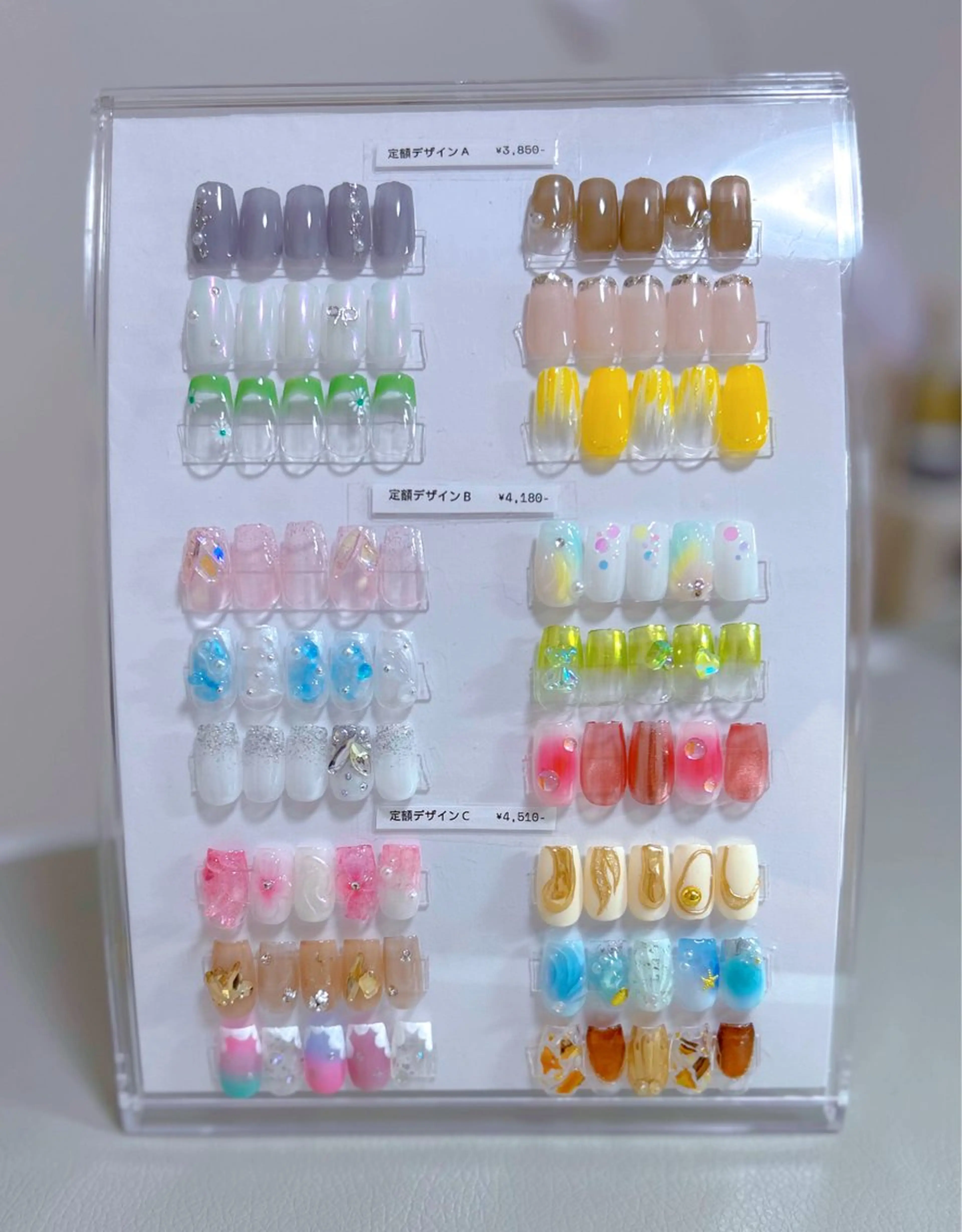 ネイル ジェルネイル専門店 一花-ICHIKA-のネイルデザイン