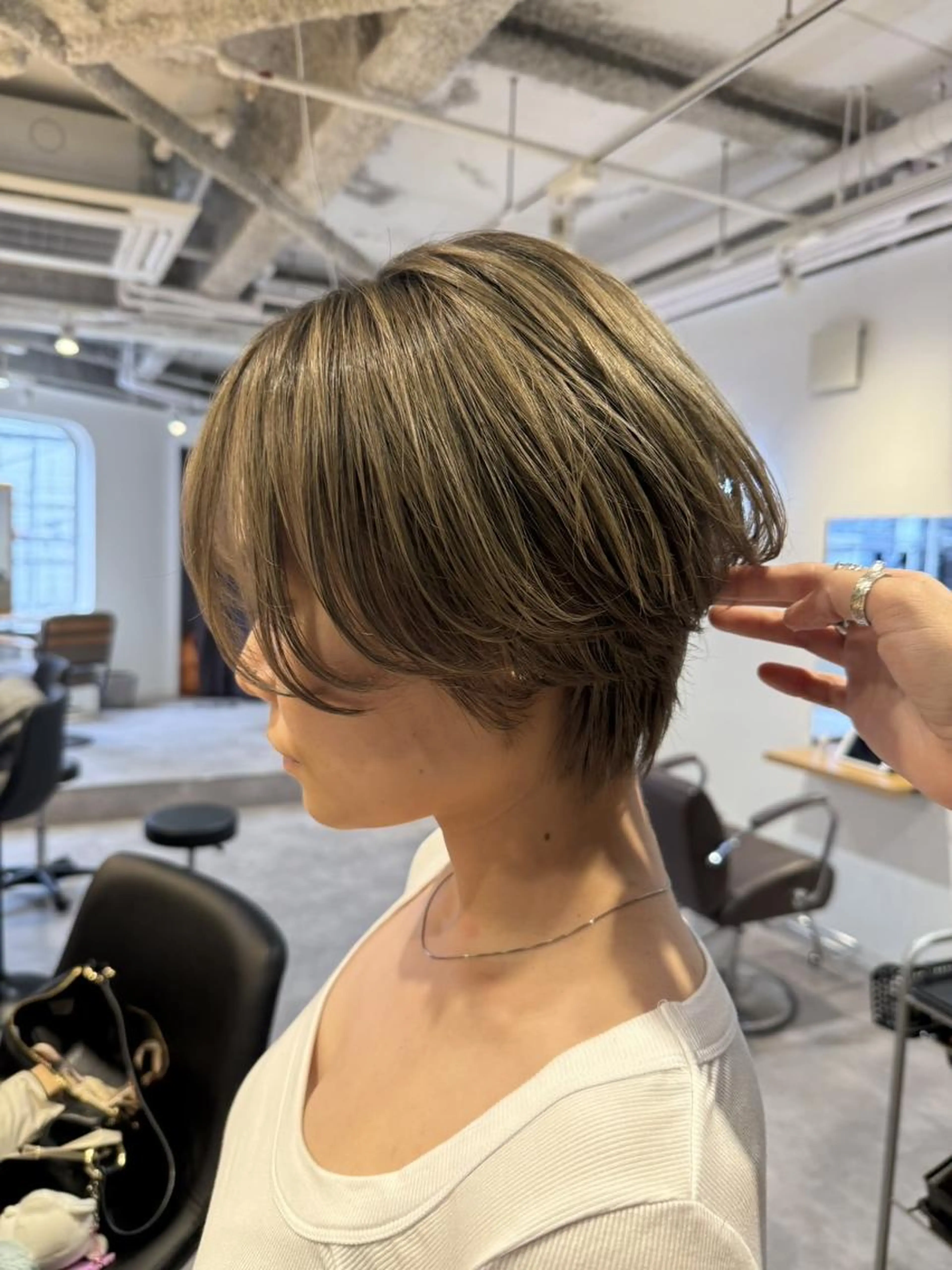 【ご新規様】白髪ぼかしハイライト＋カット＋クイックトリートメントの写真