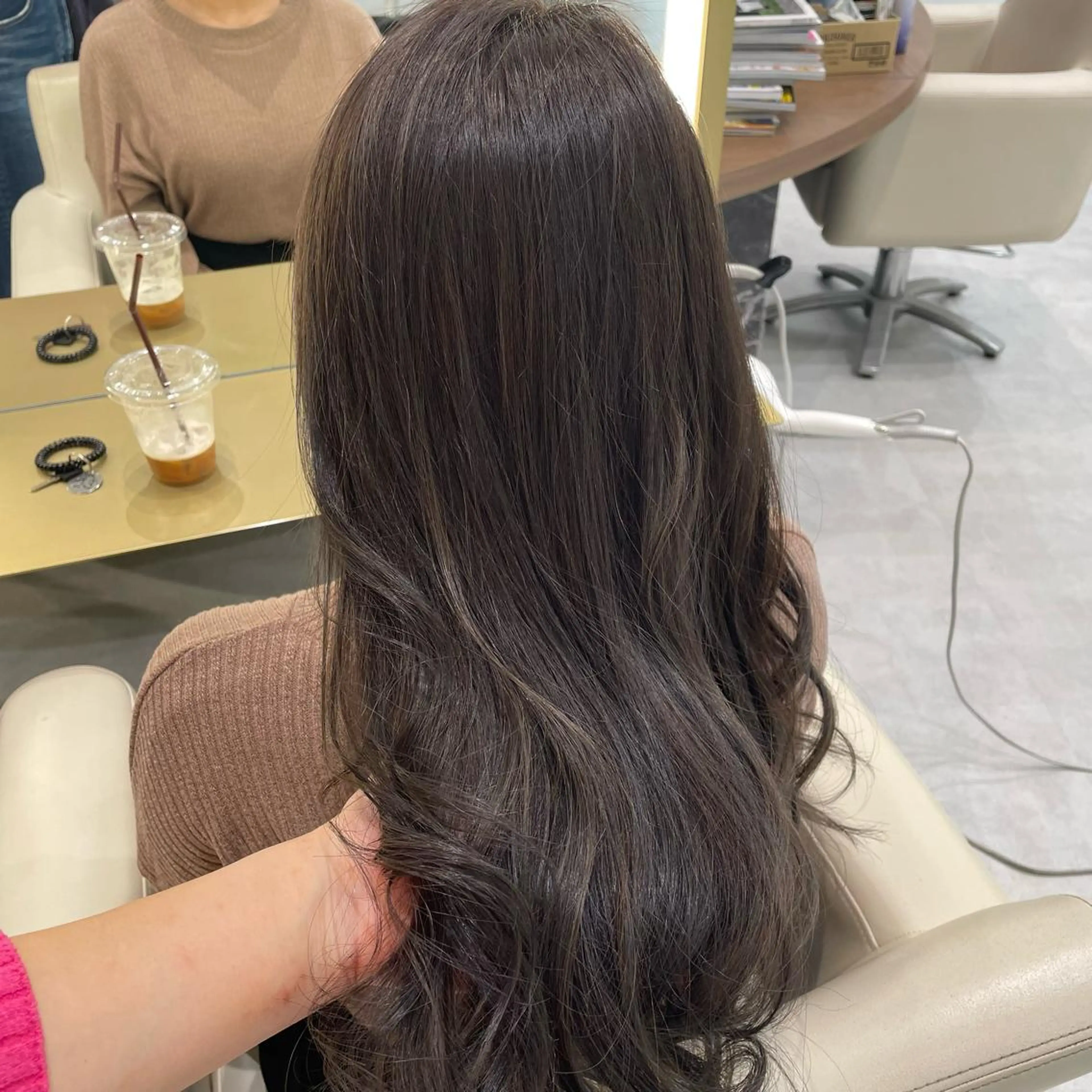 ロング パーマモデル募集🌈 森脇帆南のヘアスタイル