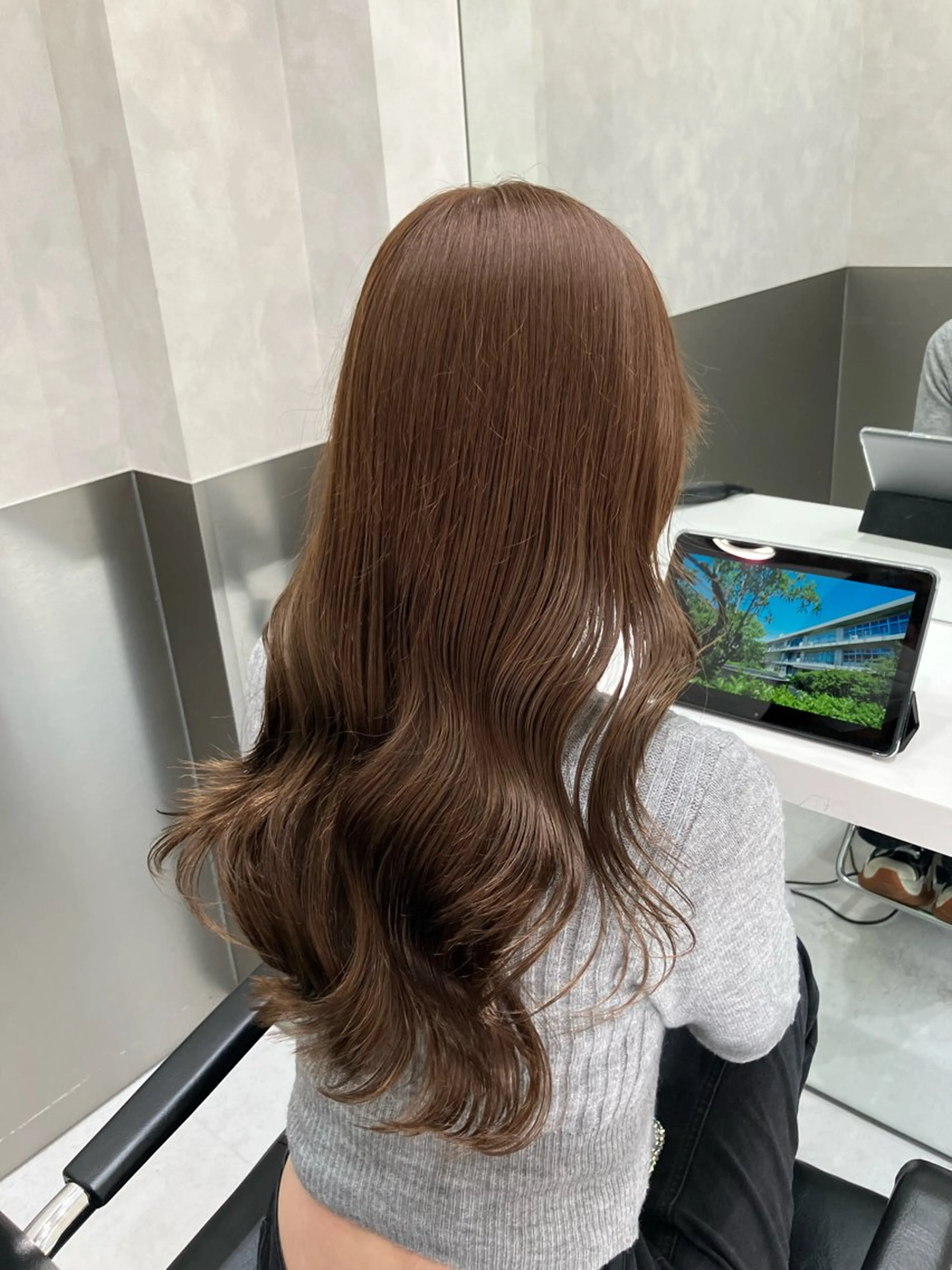 ロング カラー カット ヘアカラー トリートメント 💖ブリーチなし透明 感💖ASAHIのヘアスタイル