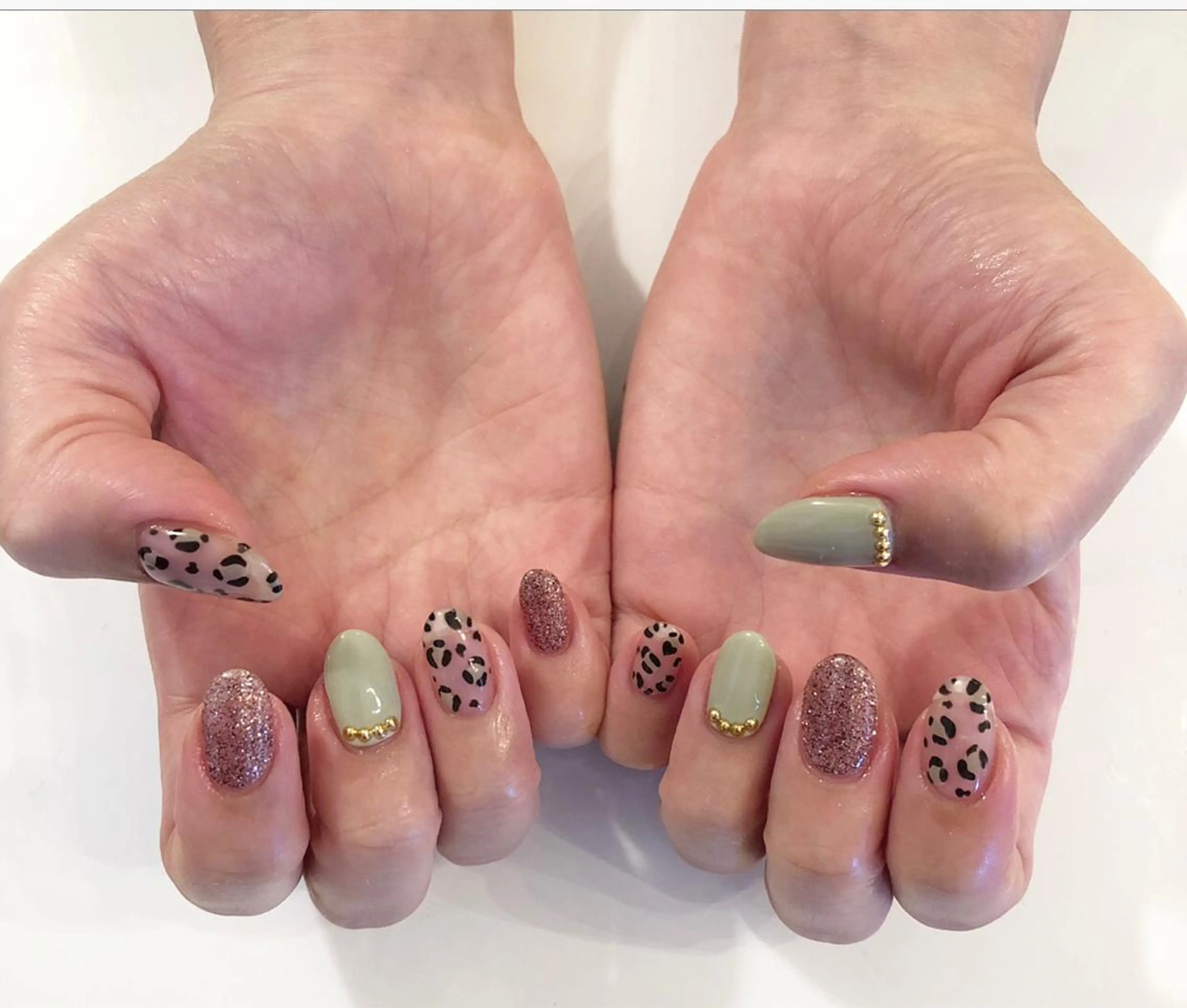 ネイル OneOAK所属・石田 千尋のネイルデザイン