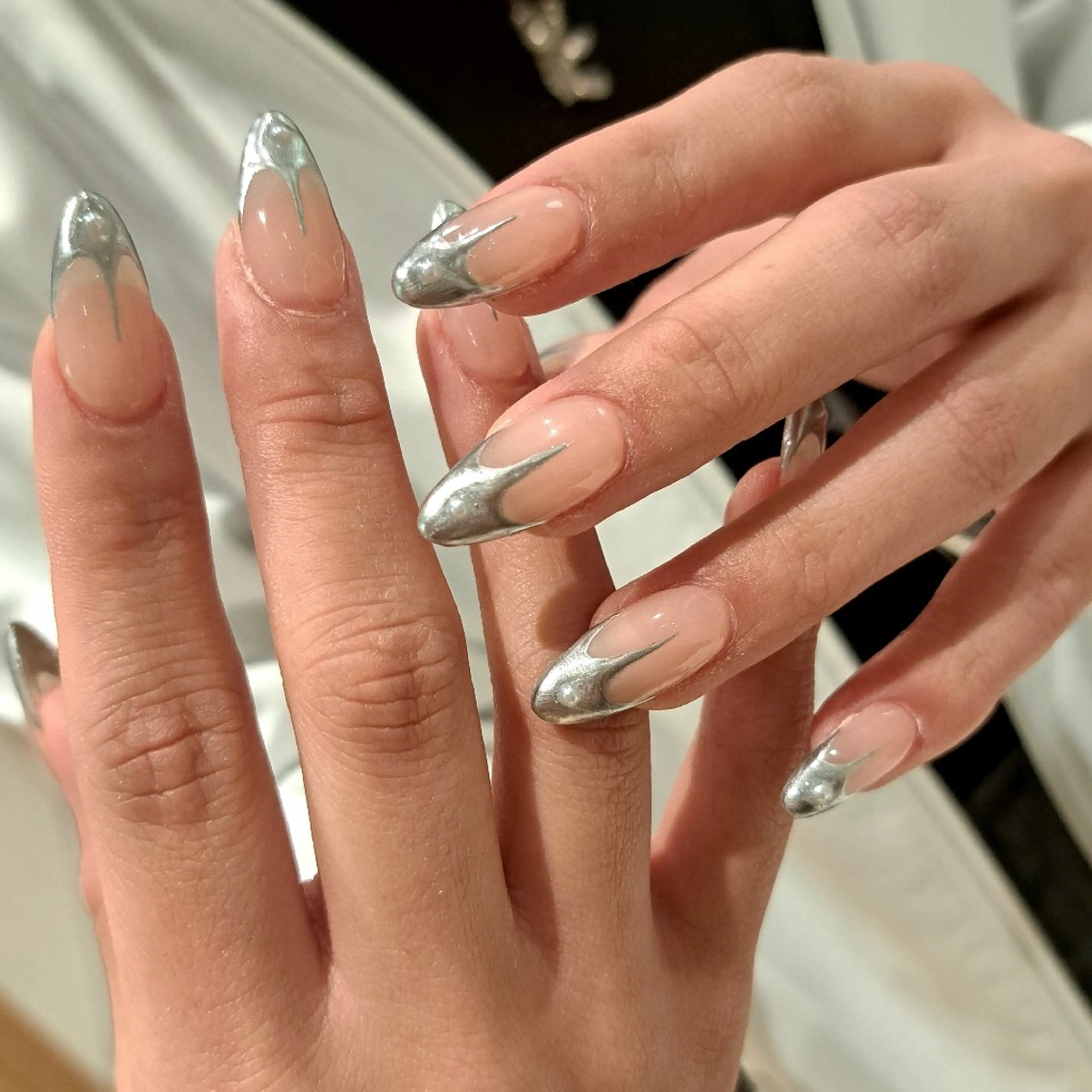 ネイル アートネイル 長さ出し フレンチネイル 持ち込み ハンドネイル Nail mood デザイン持ち込みokのネイルデザイン