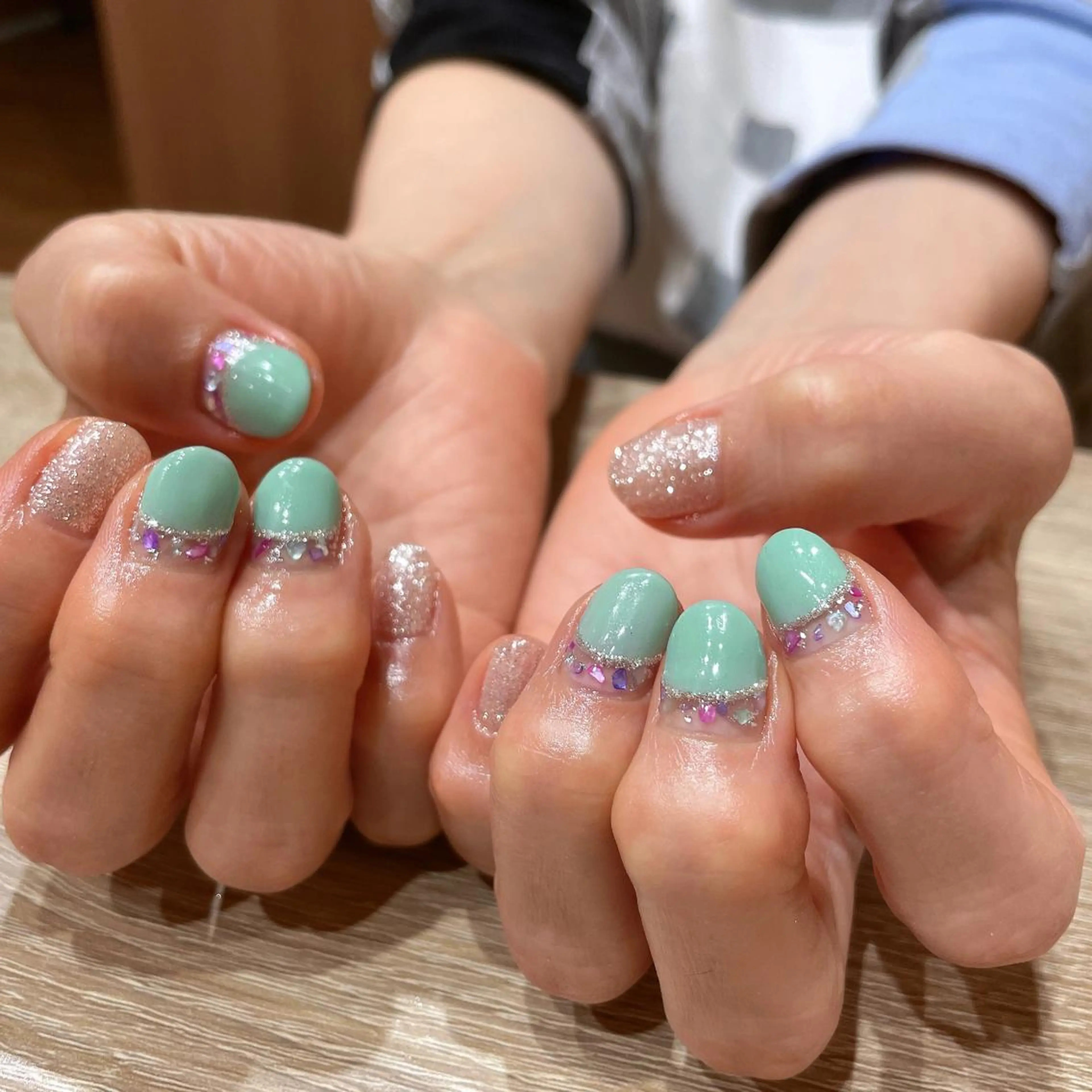 ネイル 持ち込み liberté🫧 新小岩のネイルデザイン