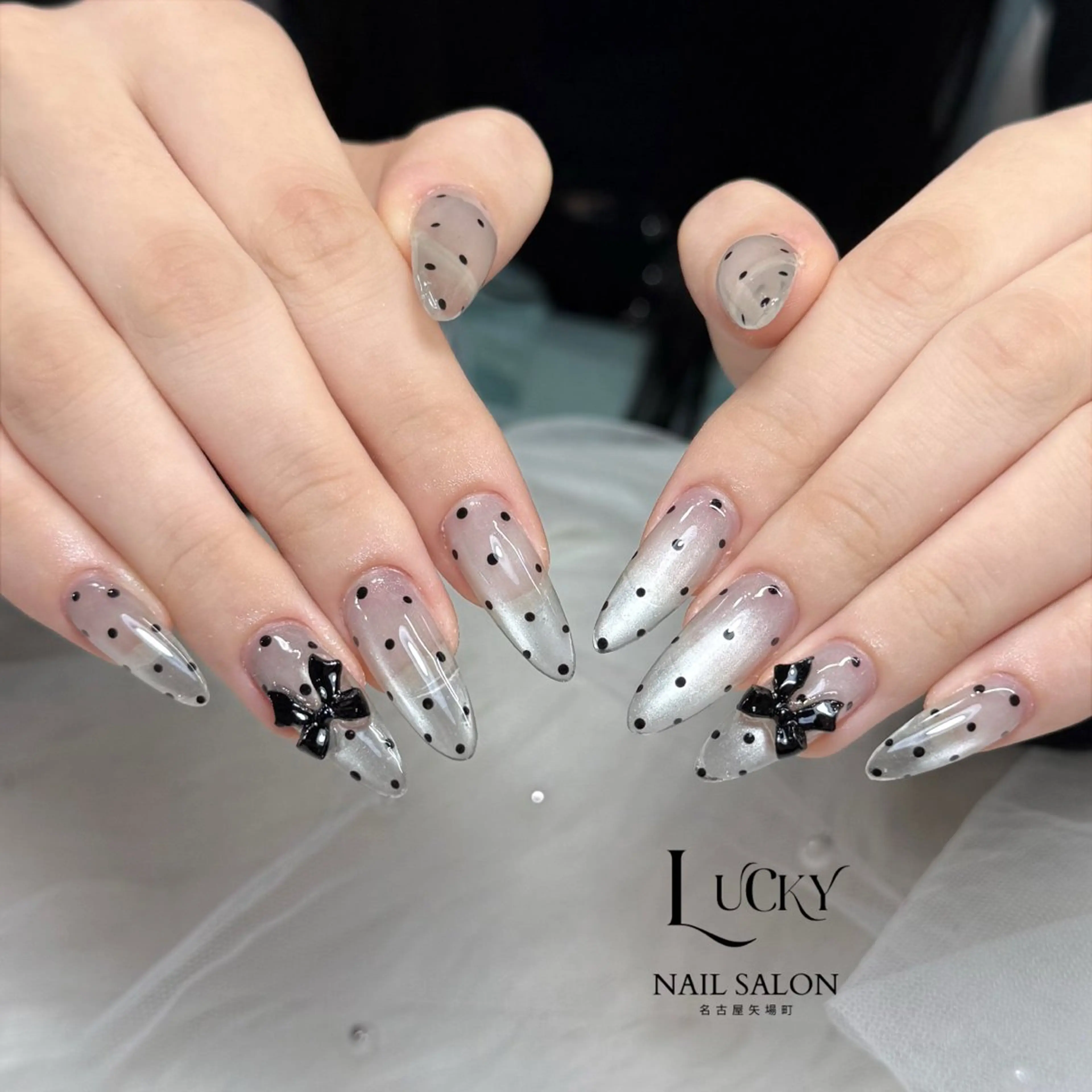 ネイル 長さ出し フットネイル ジェルネイル 韓国ネイル マグネットネイル ハンドネイル Lucky Nail Salonのネイルデザイン