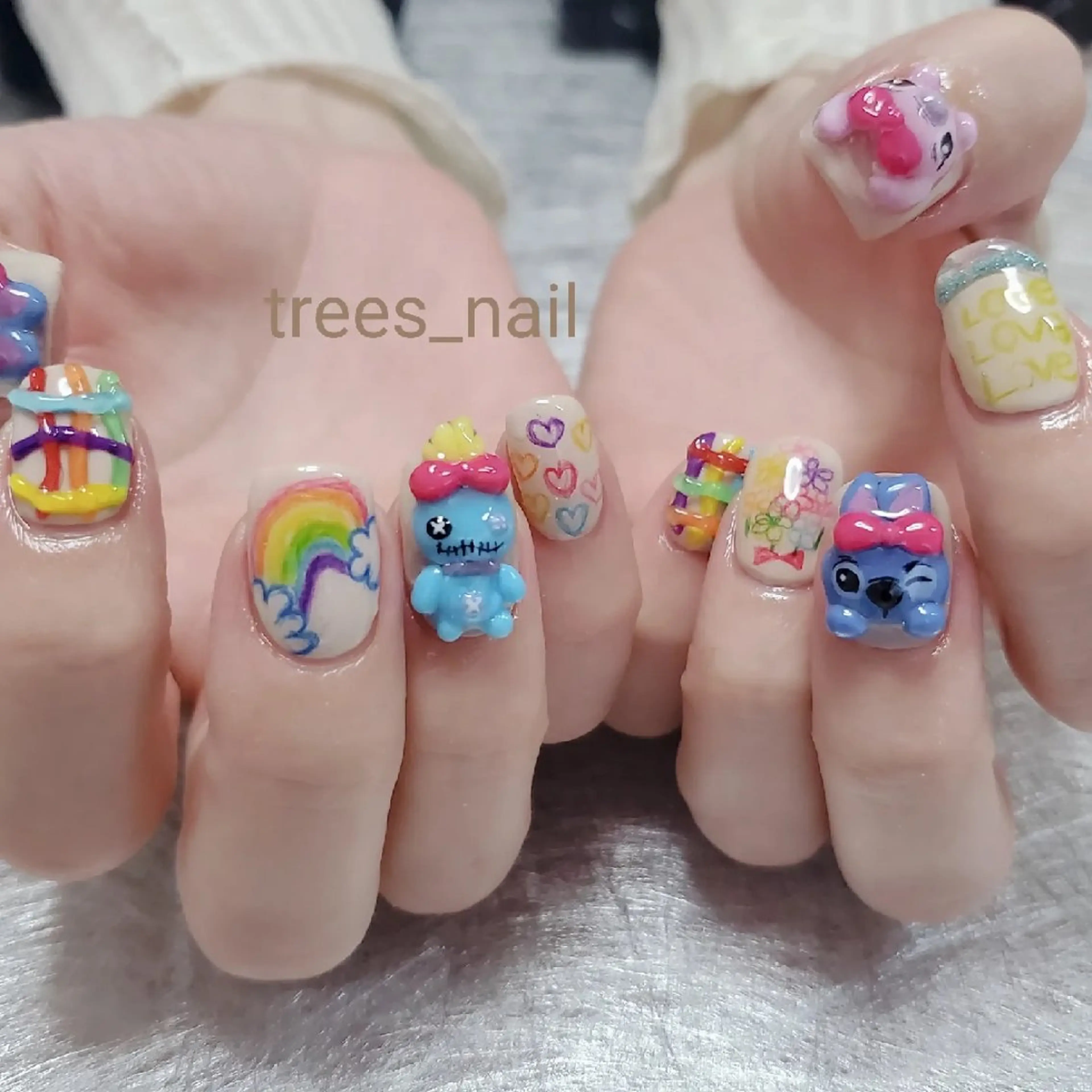 ネイル trees_ nailのネイルデザイン