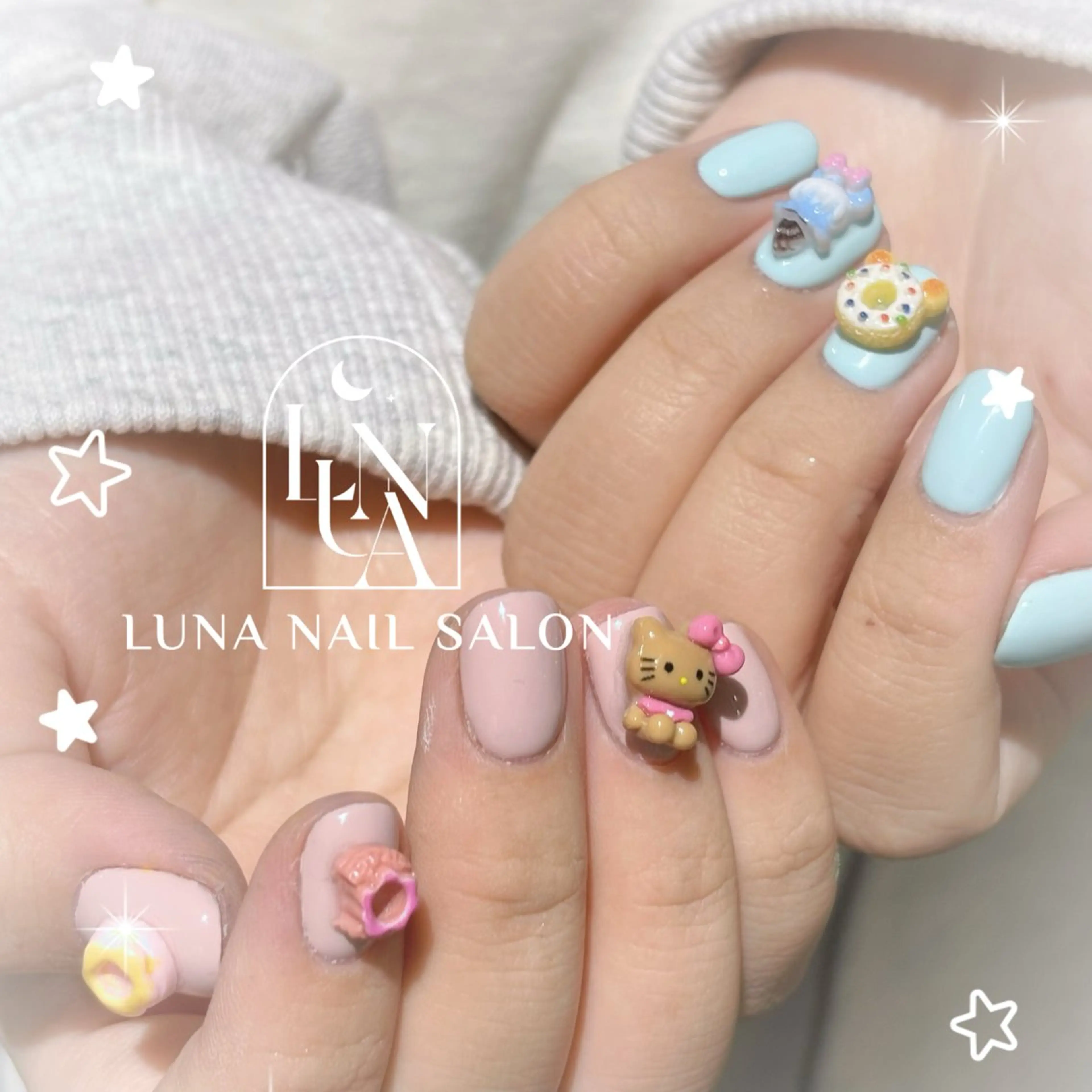 ネイル アートネイル フレンチネイル ジェルネイル ガラスフレンチ 韓国ネイル ハンドネイル ハンドケア LUNA Nail salon💕のネイルデザイン