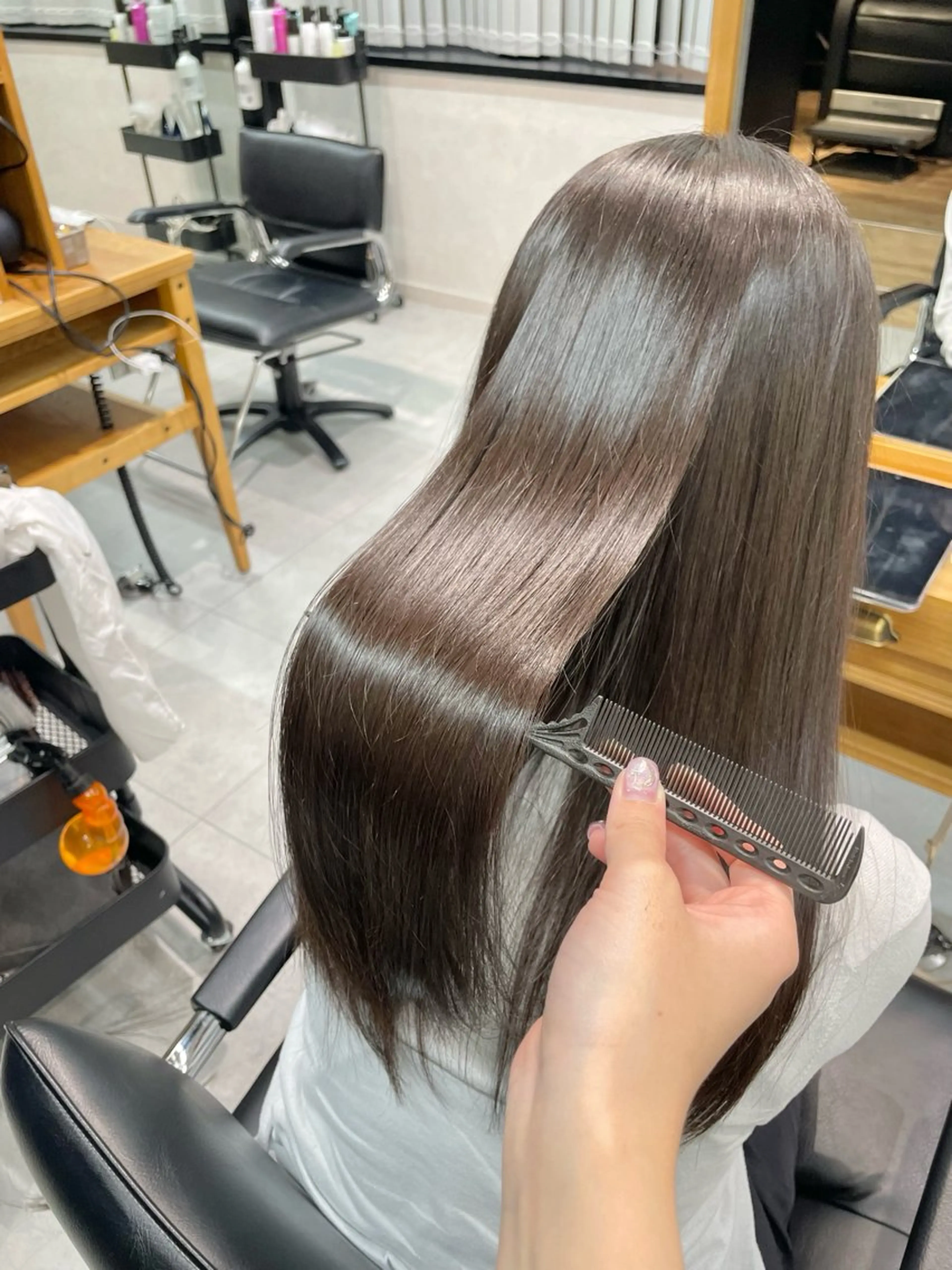 【美髪度★☆☆】カット+カラー+保湿トリートメント ※詳細ありの写真