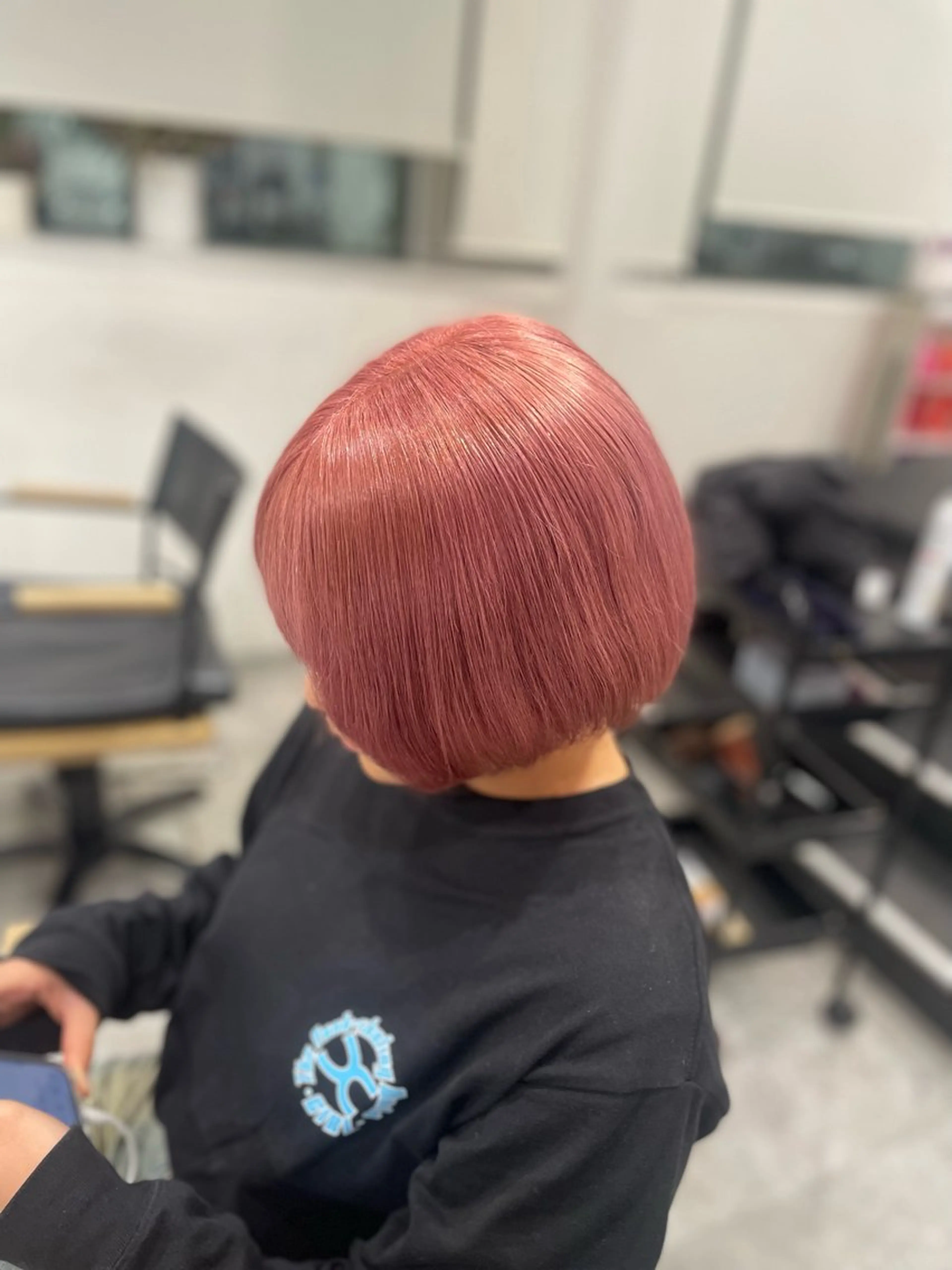 ショート カラー ヘアカラー トリートメント GaKu/ハイトーン /ブリーチ/レイヤーのヘアスタイル