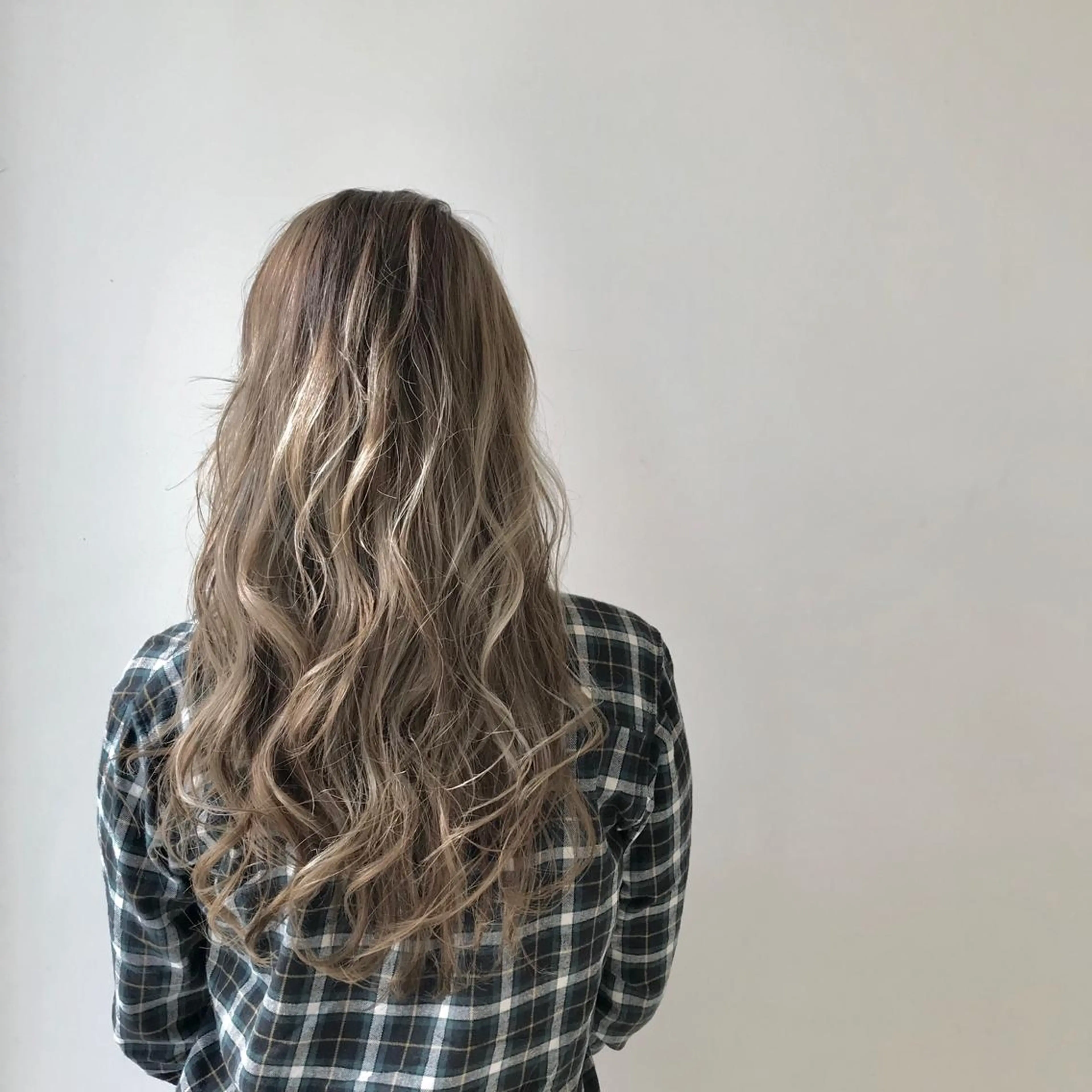 ロング ヘアカラー トリートメント 松本 潔樹のヘアスタイル