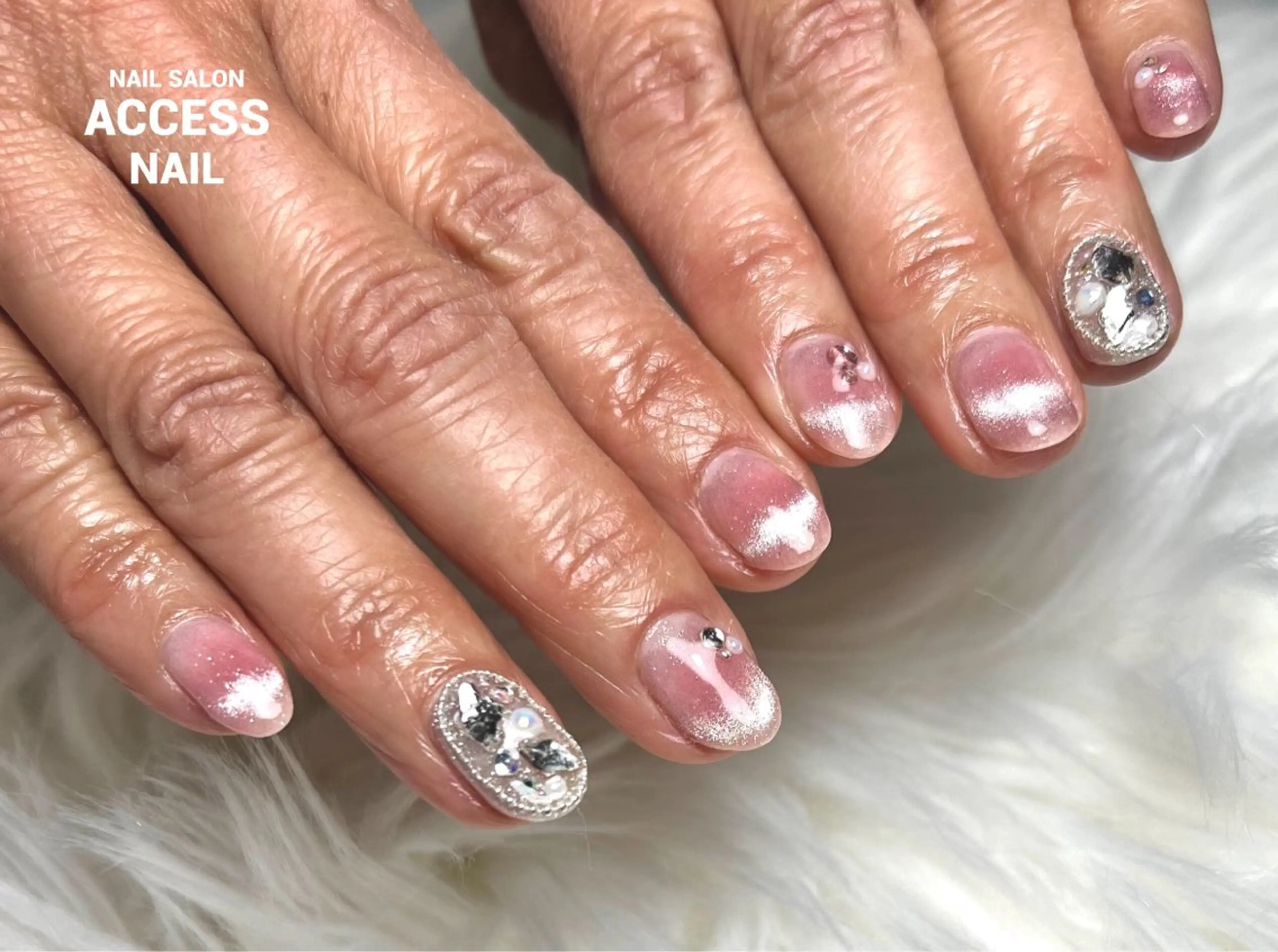 ネイル access nailのネイルデザイン