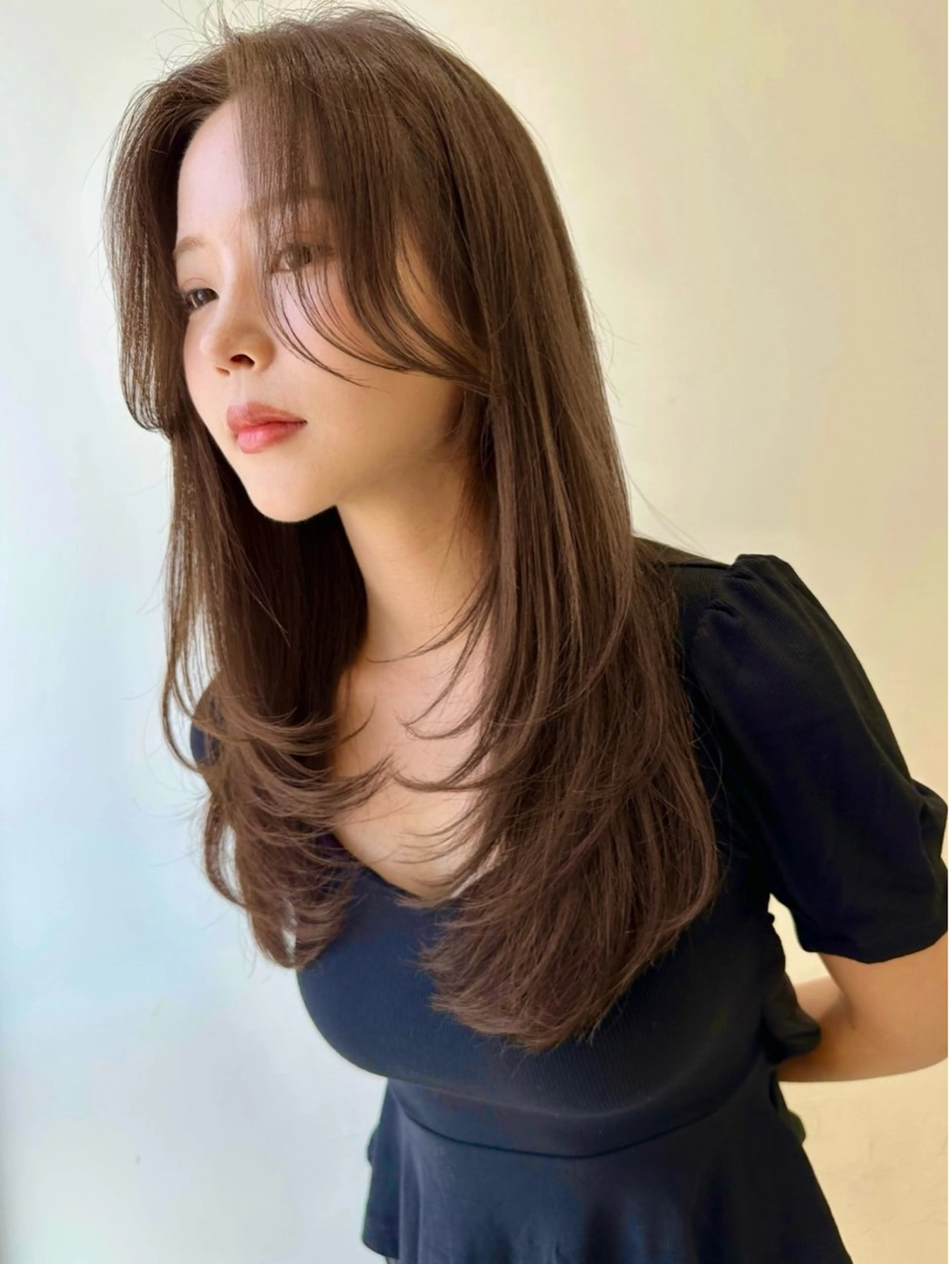 セミロング カラー カット ヘアカラー トリートメント 興津/韓国レイヤー ダブルカラー美髪縮毛のヘアスタイル