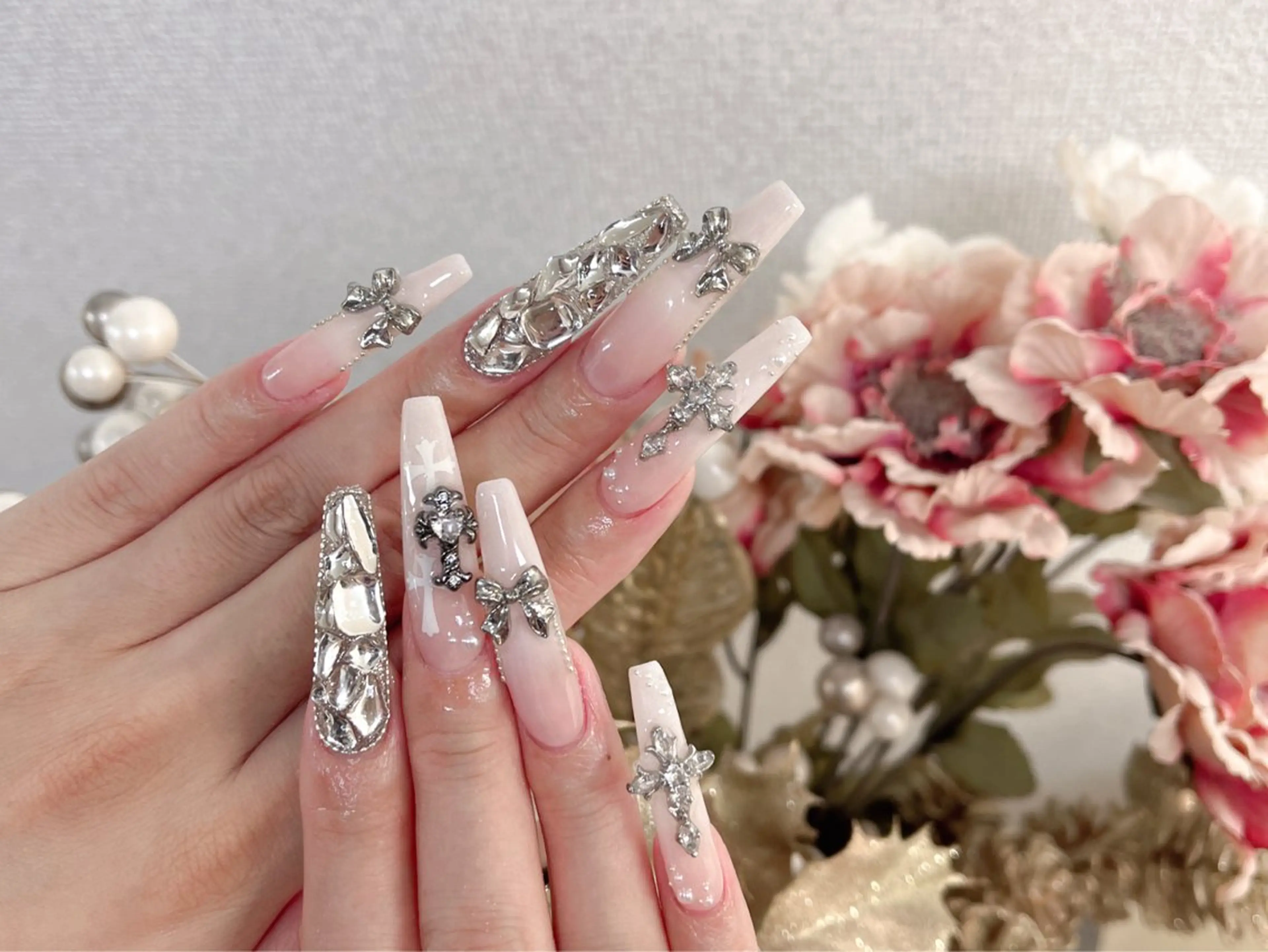 ネイル Glow Nail スカルプ専門店のネイルデザイン