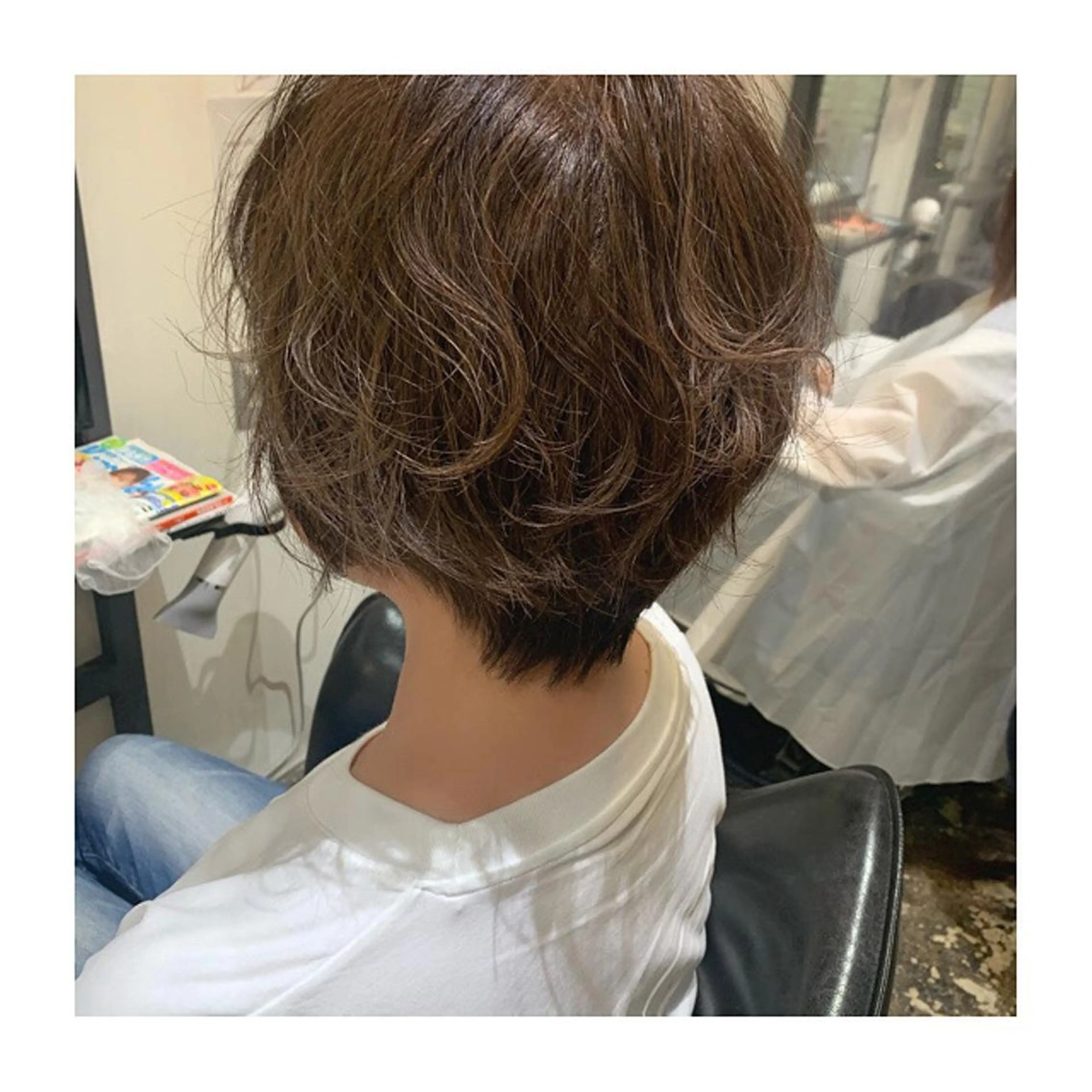 ショート カラー UMEDA FIGAROのヘアスタイル