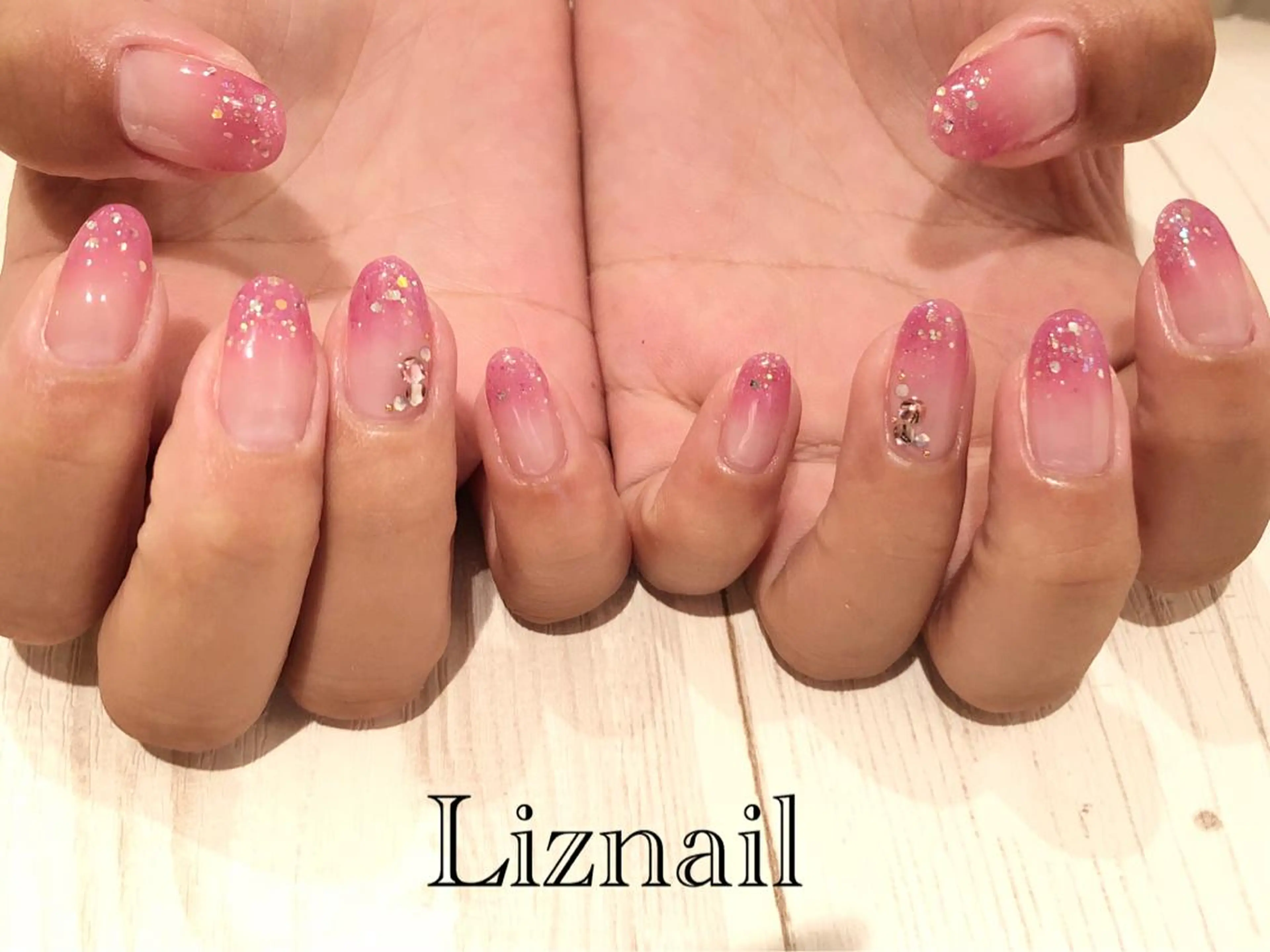 ネイル Rawr / saoriのネイルデザイン