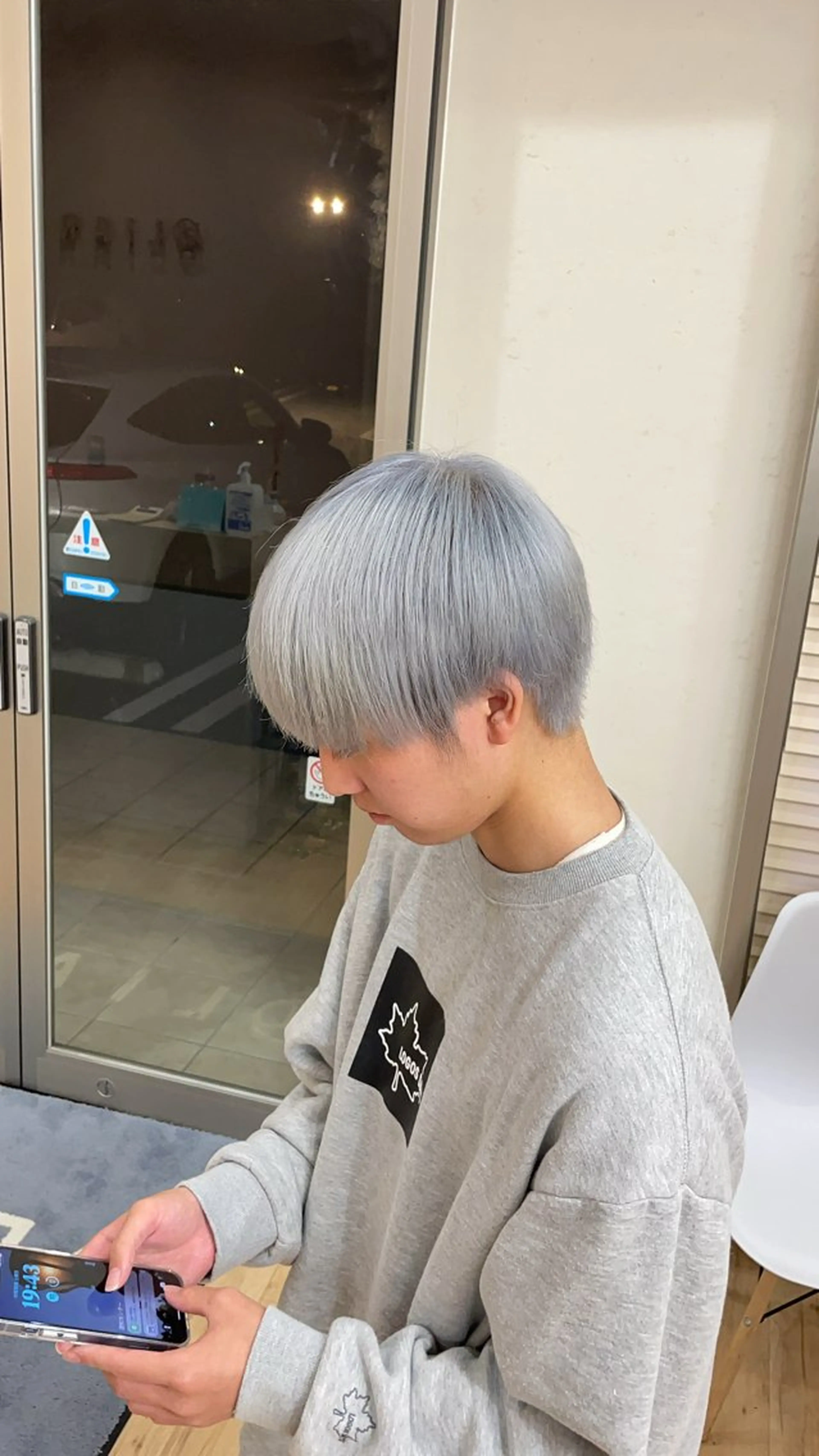 ショート カラー メンズ メンズブリーチ ブリーチ ヘアカラー トリートメント 橋本翔 /レイヤーカットのヘアスタイル