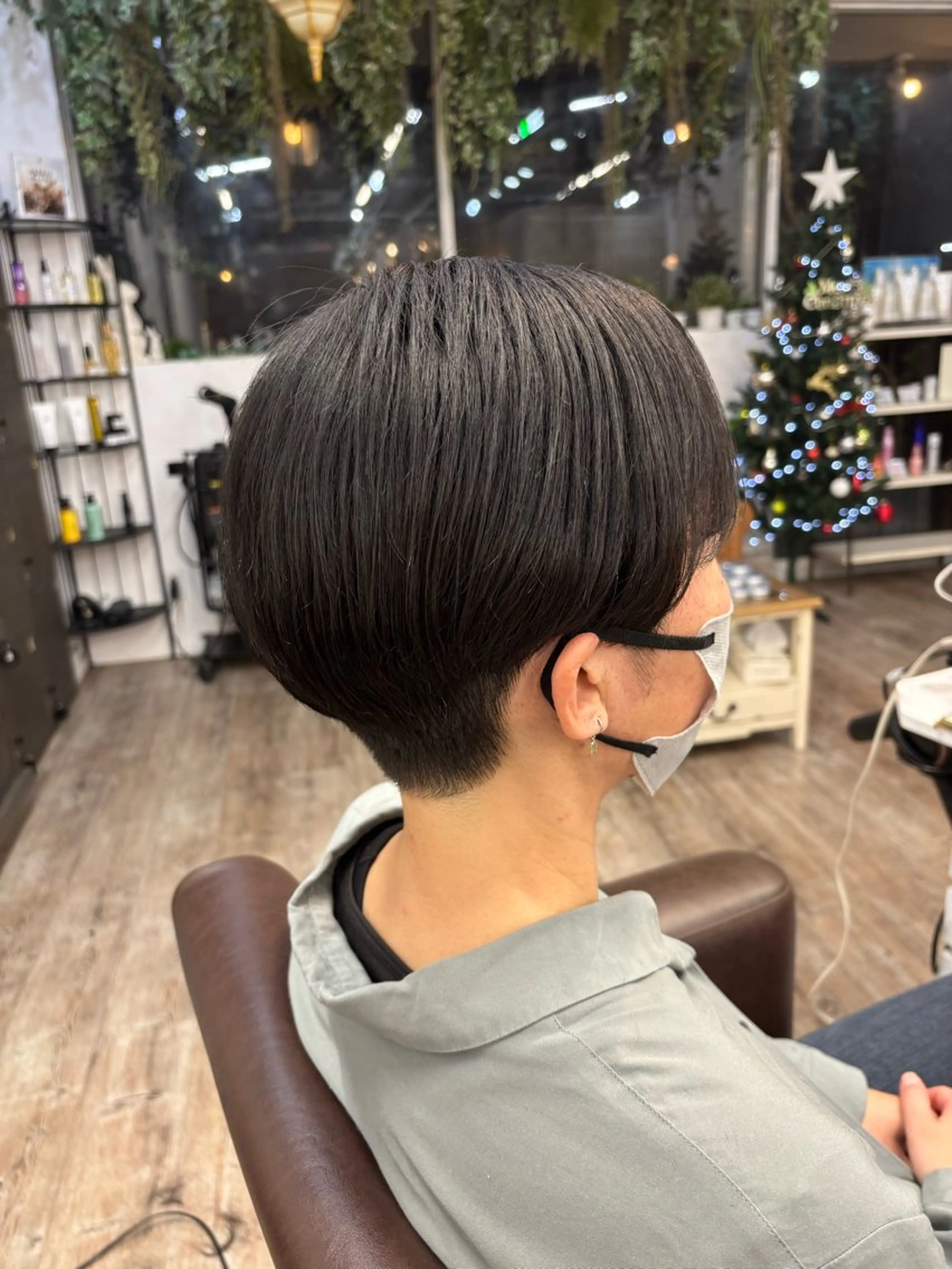 ショート ショートヘア Yunoka/切りっ ぱなし/顔まわりのヘアスタイル