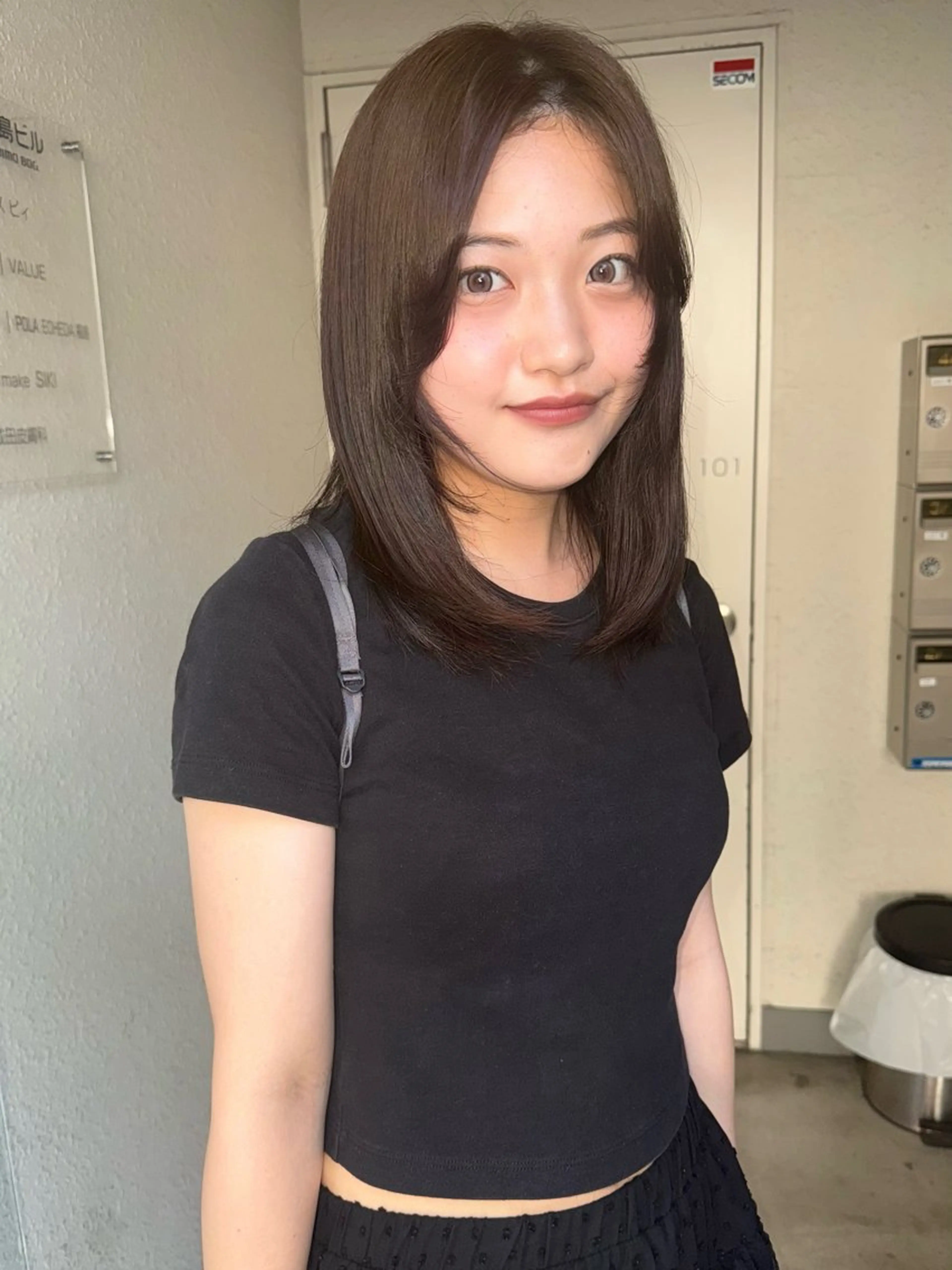 セミロング カラー ヘアカラー トリートメント SIKI所属・SIKI ゆうのヘアスタイル