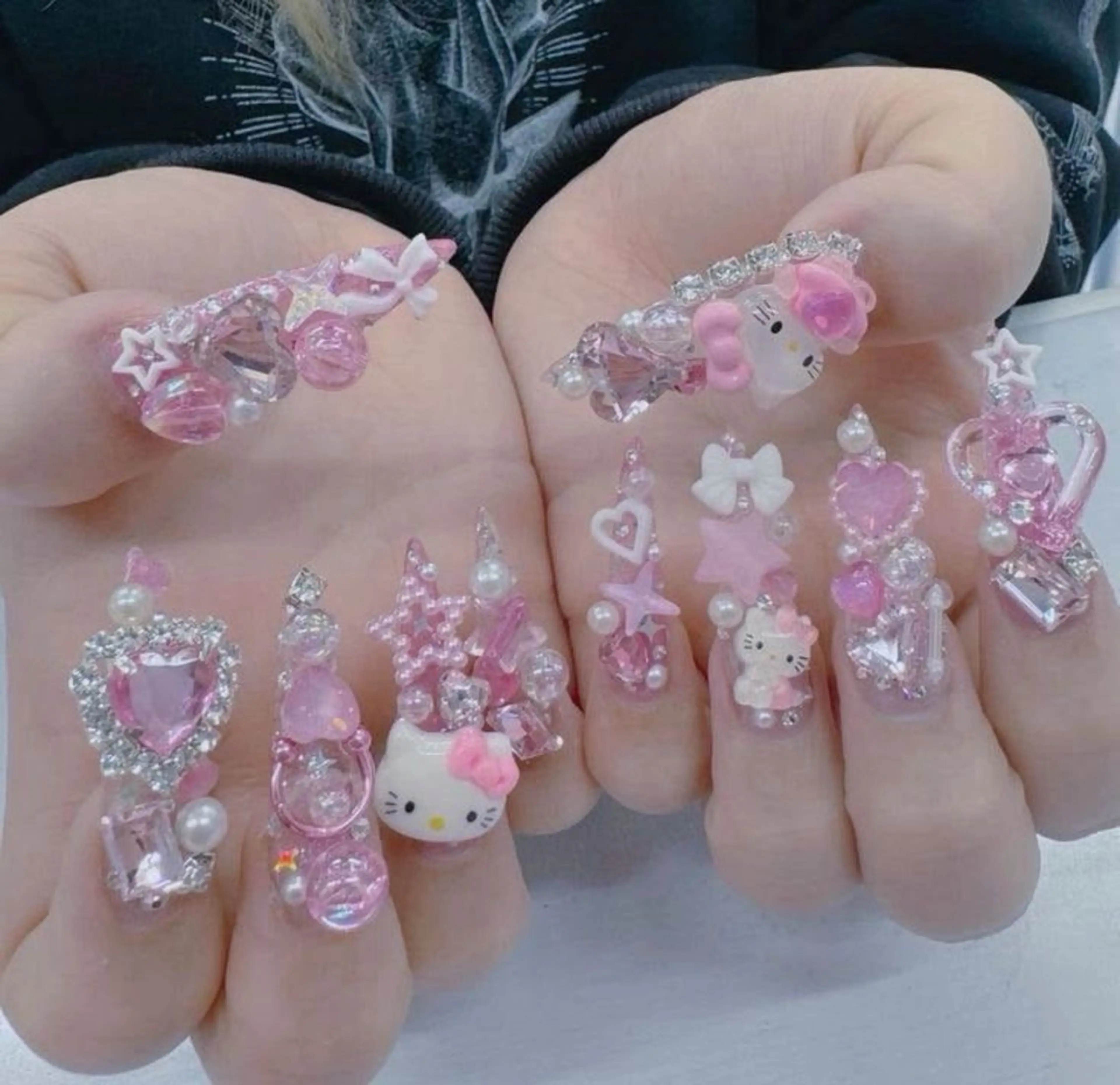 ネイル Mika Nails 心斎橋のネイルデザイン