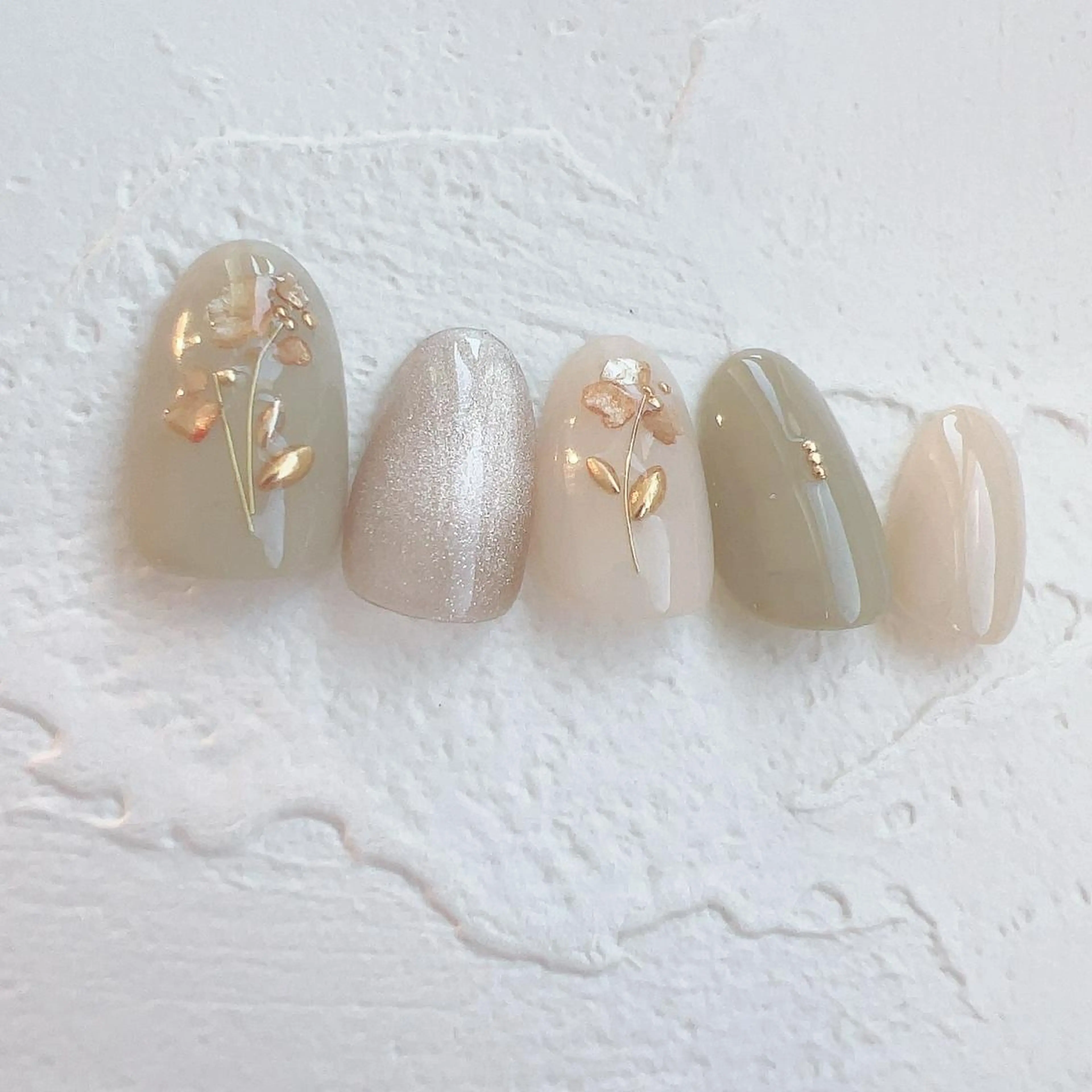 ネイル Momoka 𓅿𖤣𖥧のネイルデザイン