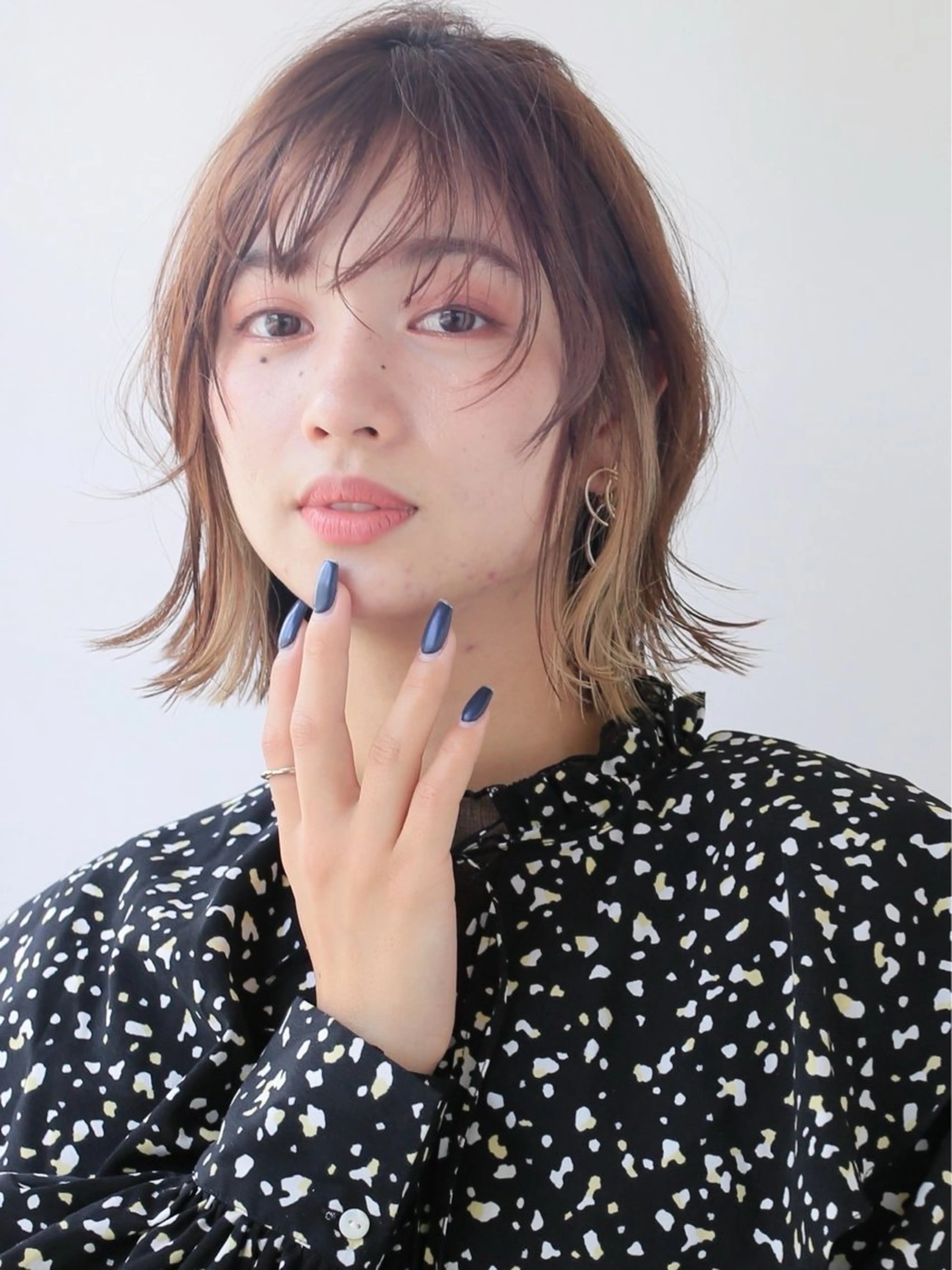 セミロング Pinq she Ayana👀🤍のヘアスタイル
