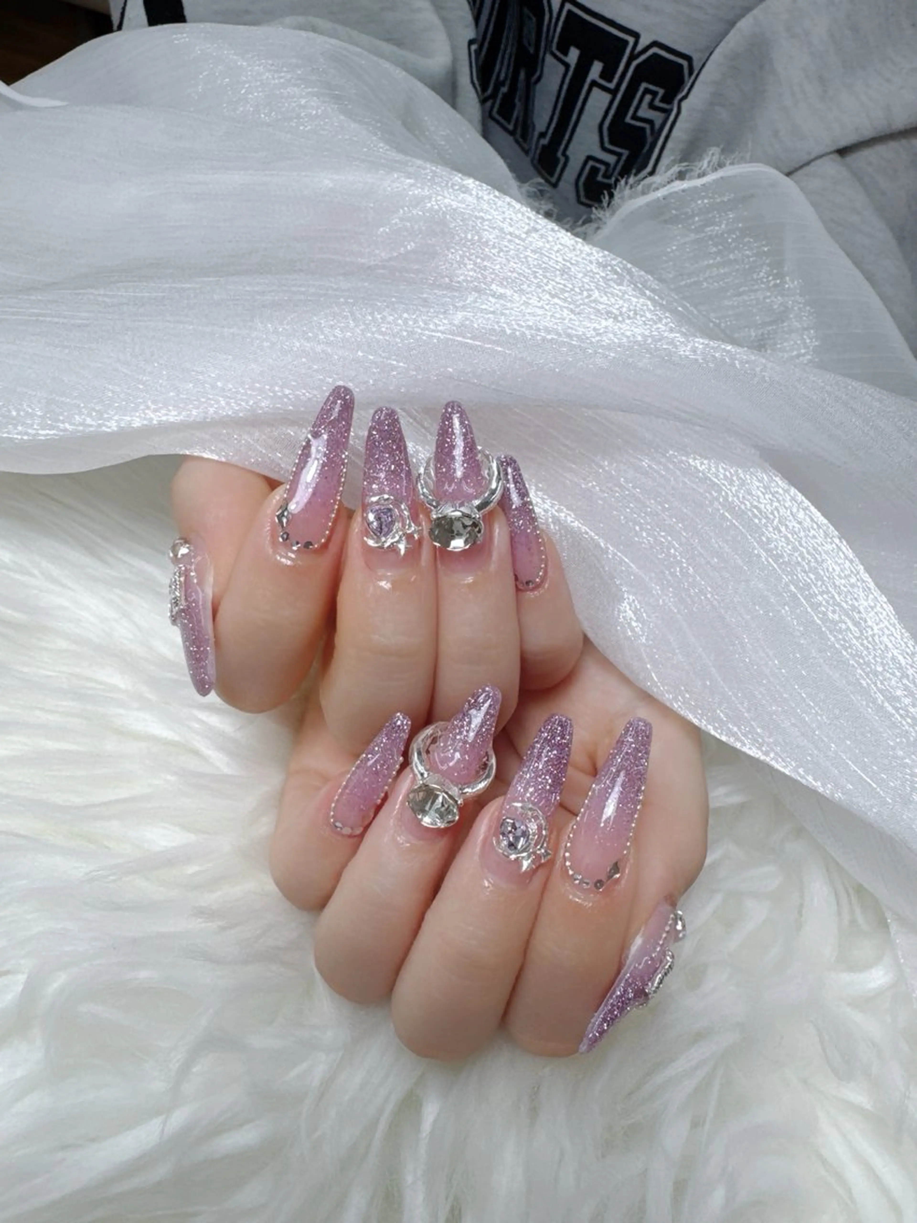 ネイル フレンチネイル グラデーション 韓国ネイル マグネットネイル ミラーネイル ハンドネイル ハンドケア Hara Nail 【持ち込みOK】のネイルデザイン