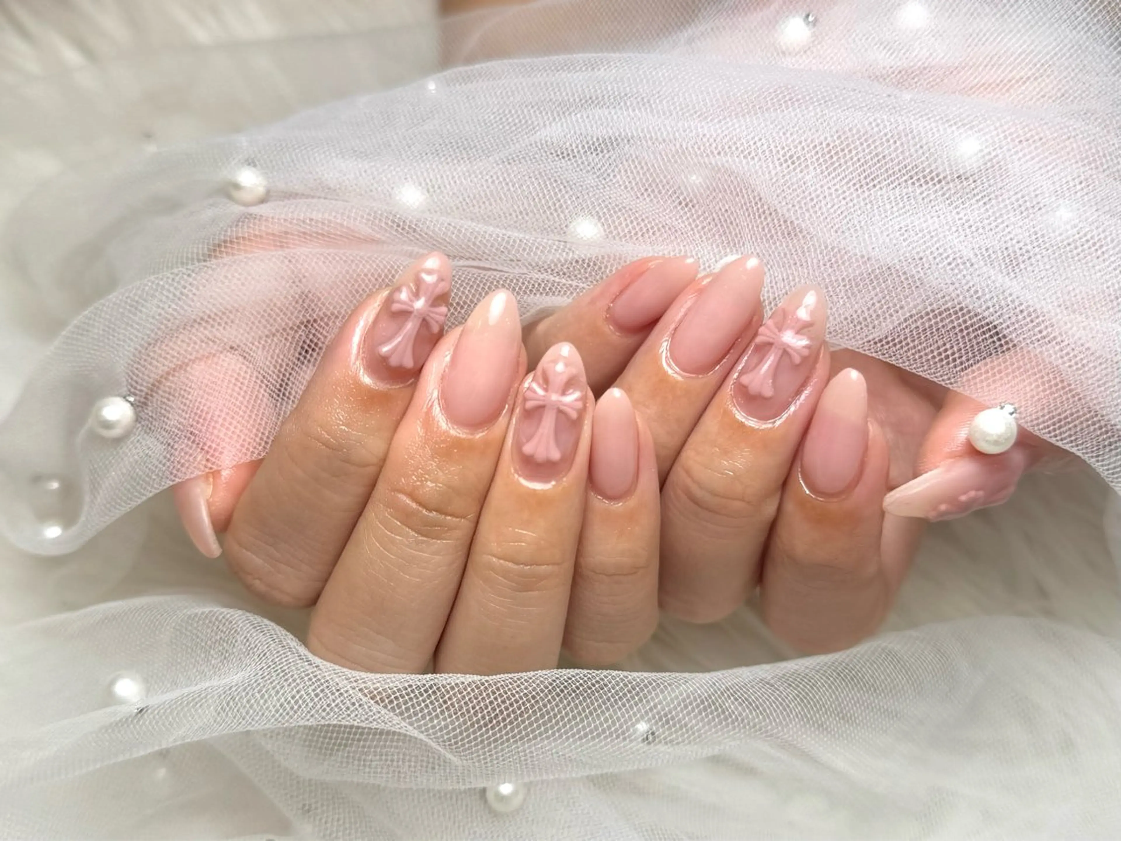 4月限定⭐️ハンド🫧🎀ིྀクロムパーツ+ワンカラー💅🏻✨(クロムパーツは両手で4本まで!)の写真
