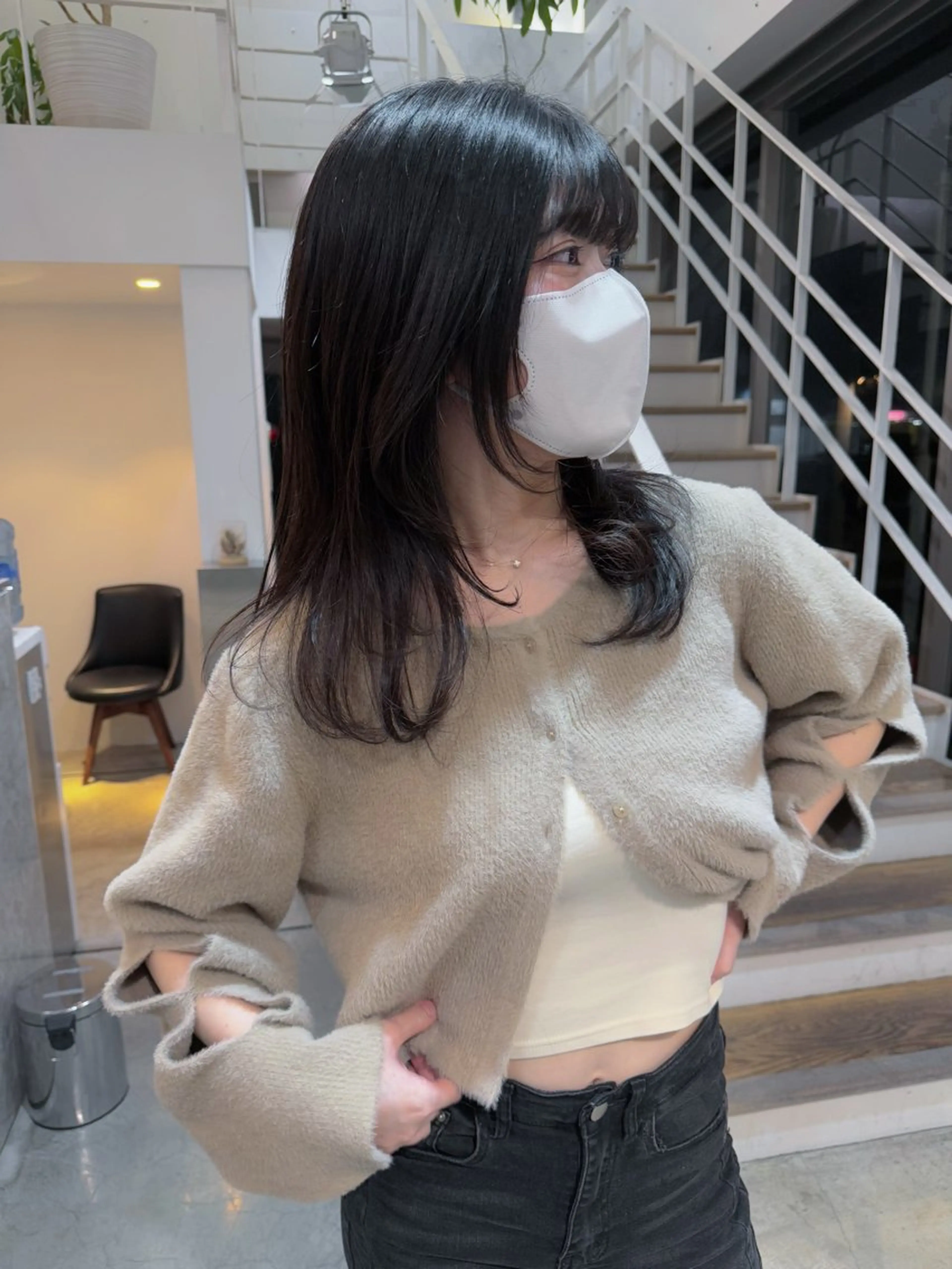 セミロング 韓国風ヘア レイヤーカット 野林 夏帆のヘアスタイル