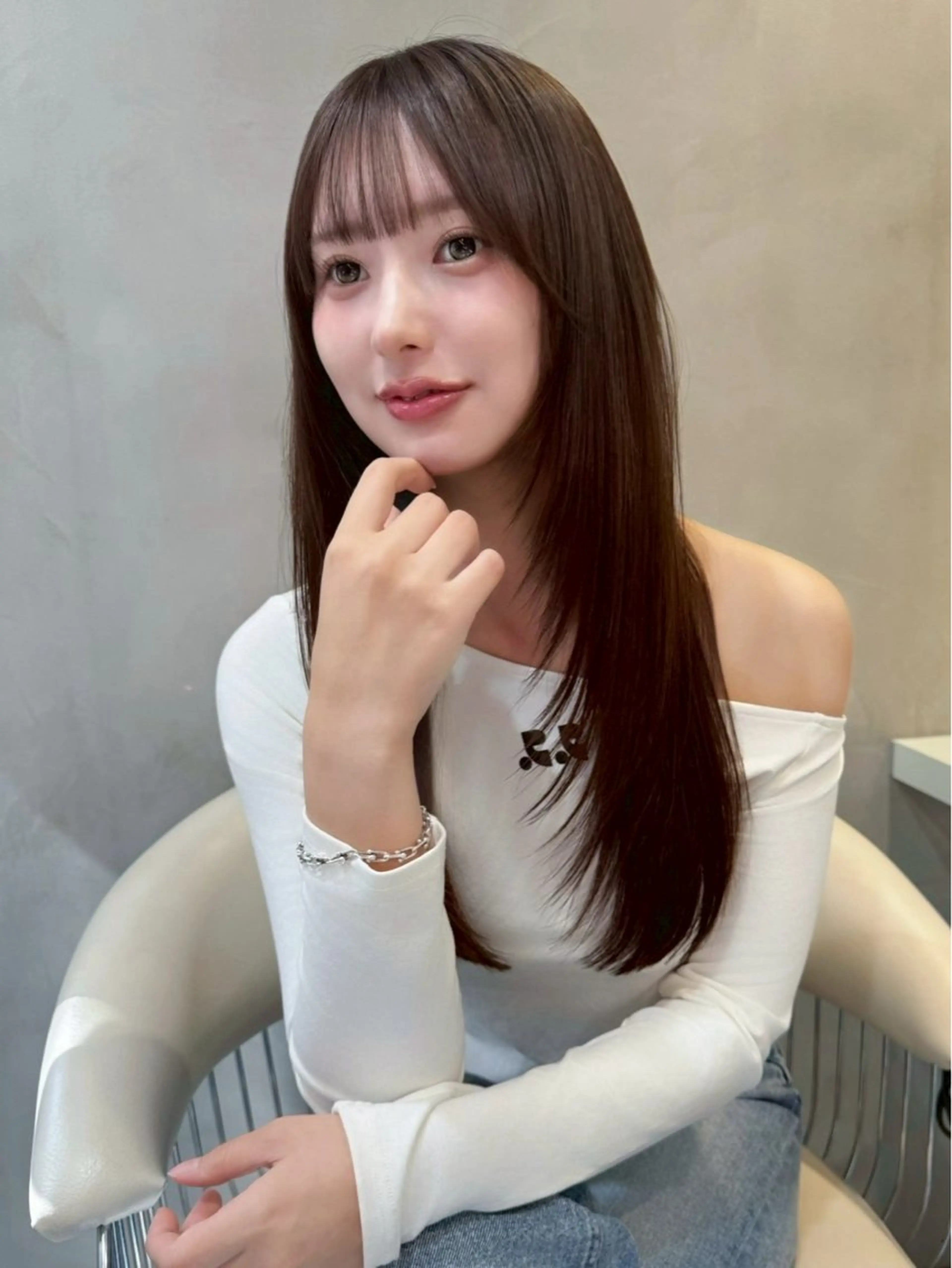 ロング ヘアアレンジ 顔まわりレイヤー レイヤーカット 小顔カット 縮毛矯正 トリートメント 美髪縮毛矯正/ 透明感カラー吉田光佑のヘアスタイル