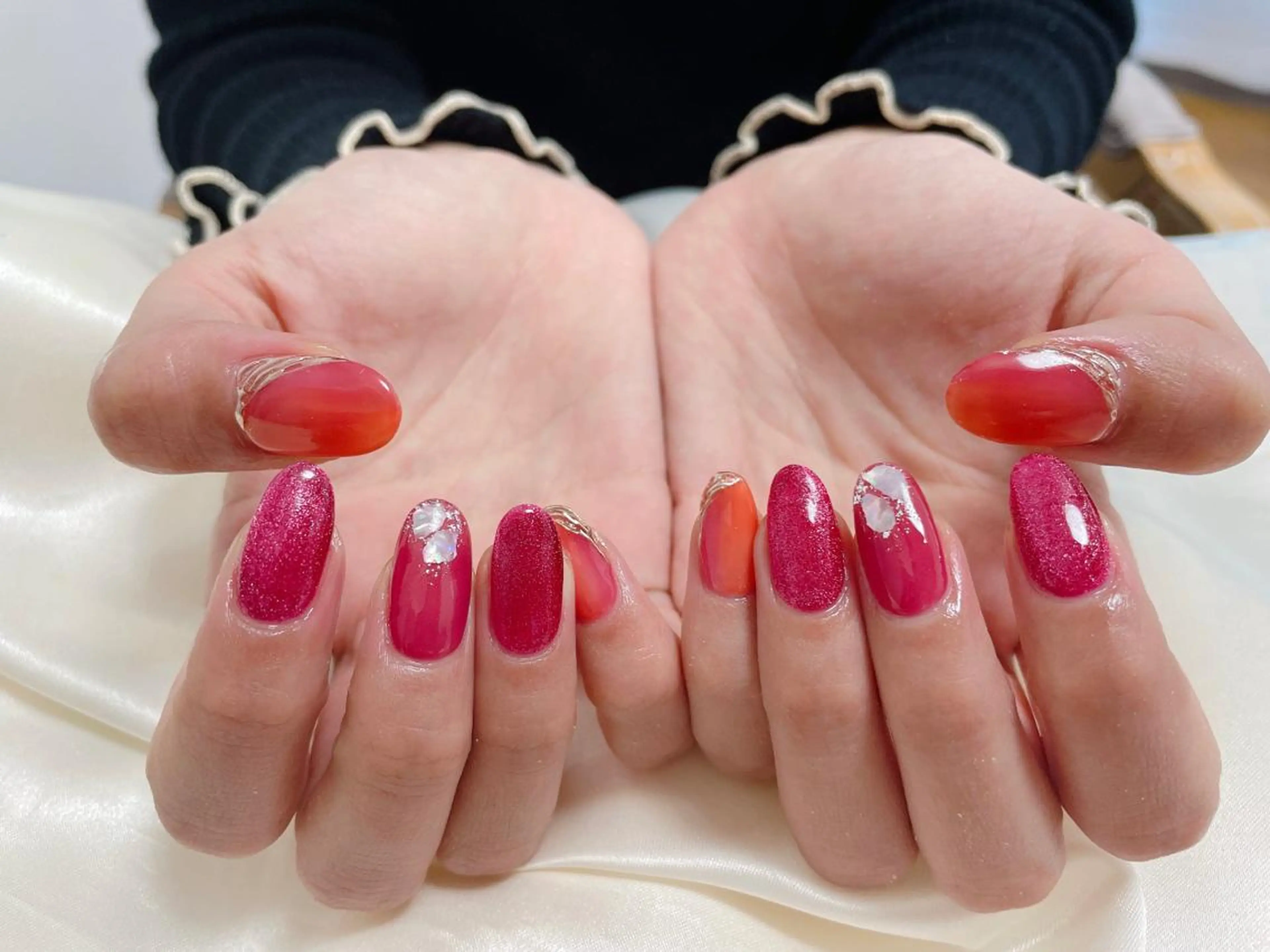 ネイル mogunail &blowのネイルデザイン