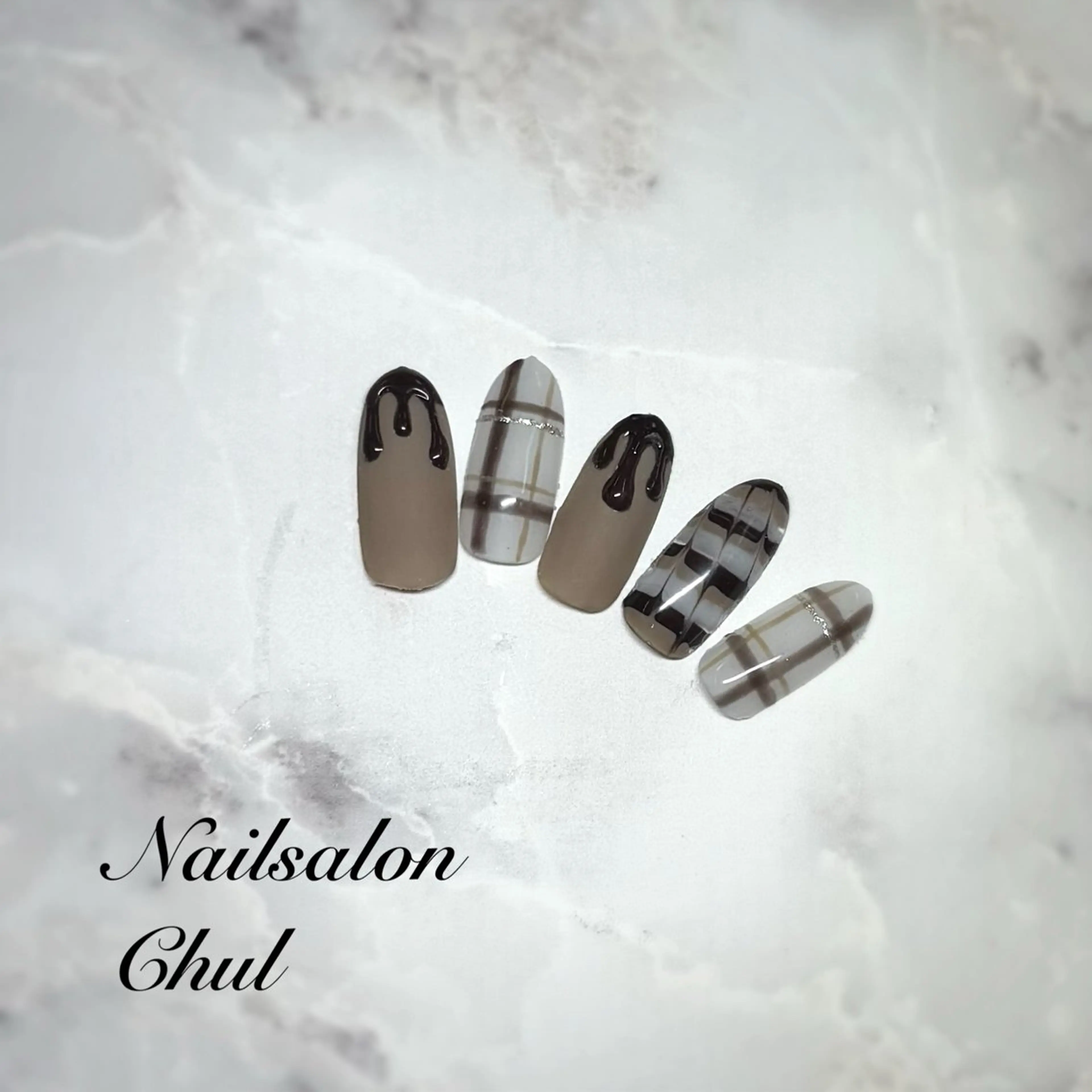 ネイル バレンタイン ネイルサロン チュルのネイルデザイン