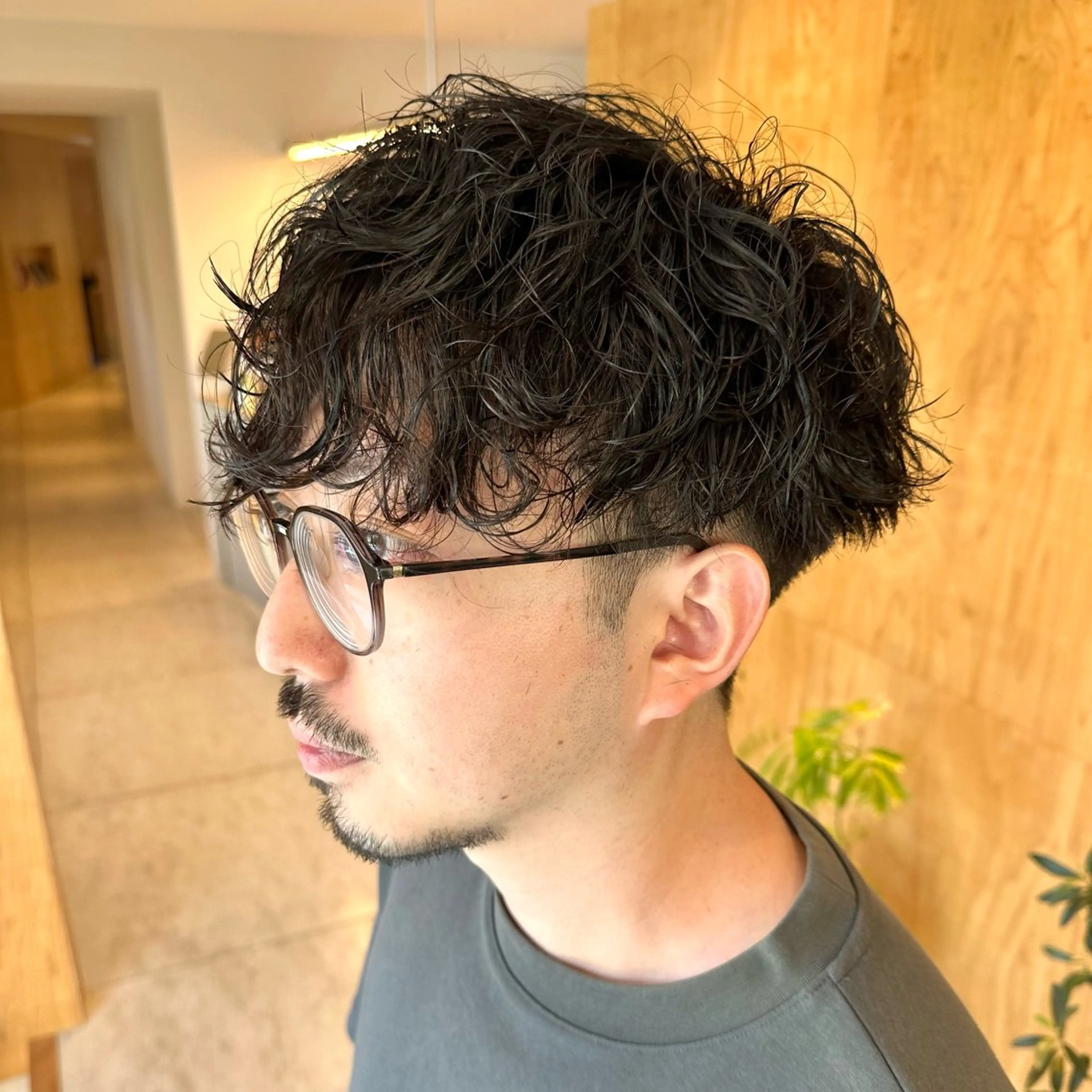 ミディアム パーマ メンズ ミディアムパーマ メンズパーマ カット パーマ 🔥メンズ特化/ パーマ＆カット🌀のヘアスタイル