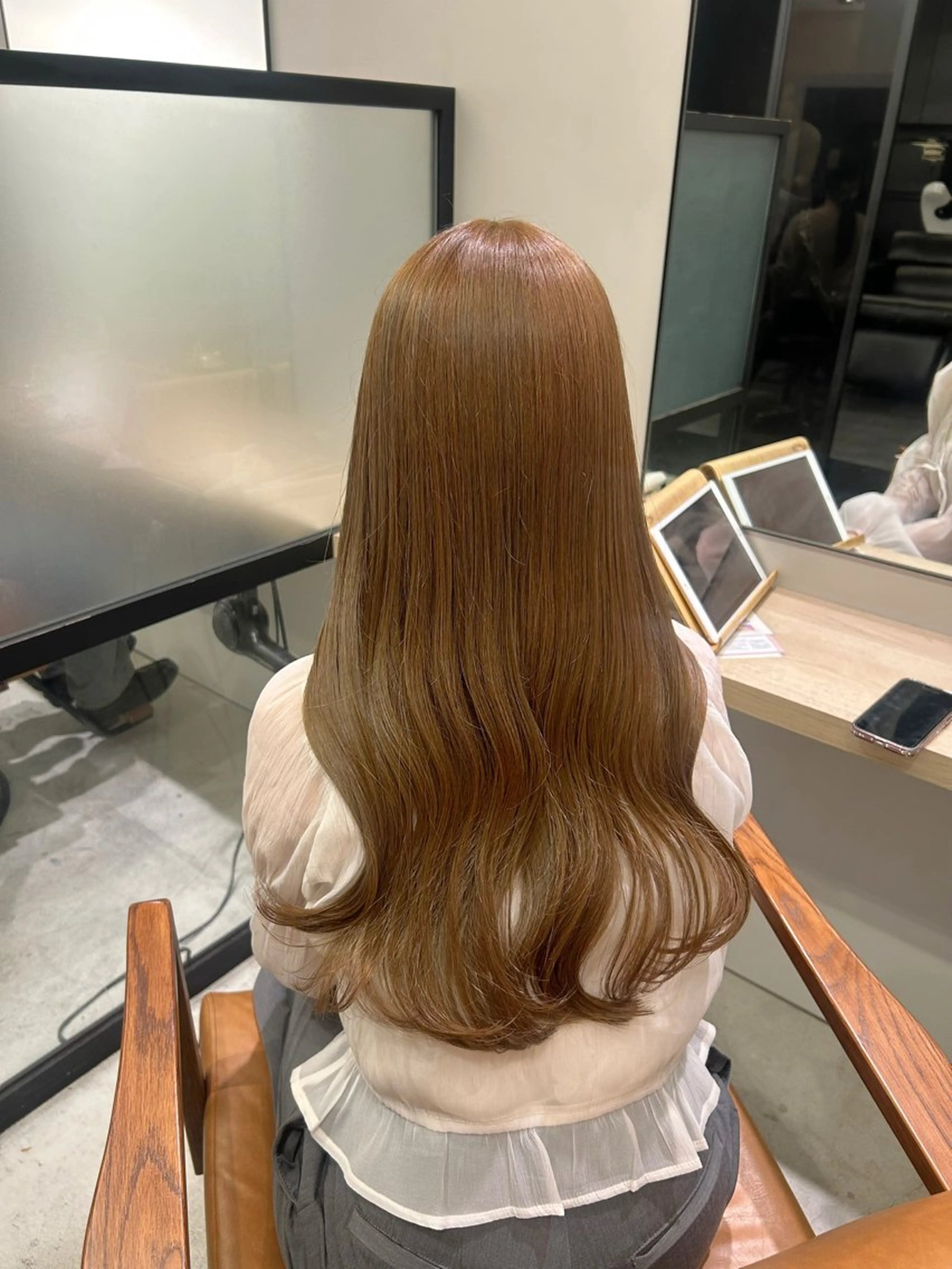 ロング カラー カット ヘアカラー トリートメント しげ ゆりか/透明感 カラー/顔周りカットのヘアスタイル