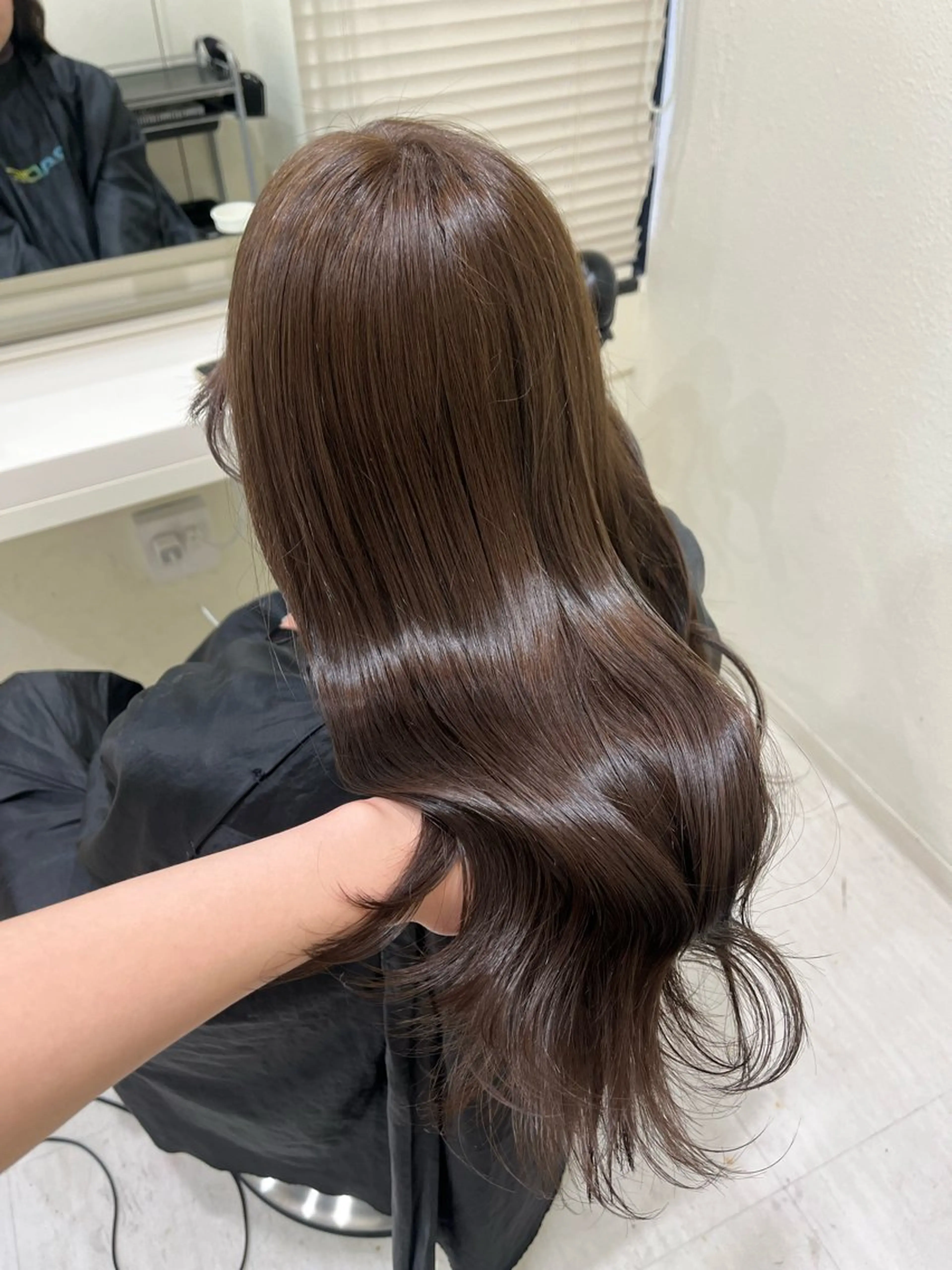 ロング カラー ベージュカラー ブリーチ ダブルカラー ブリーチなしカラー オリーブベージュ 大人上品ベージュ 🎀HARUNAのヘアスタイル