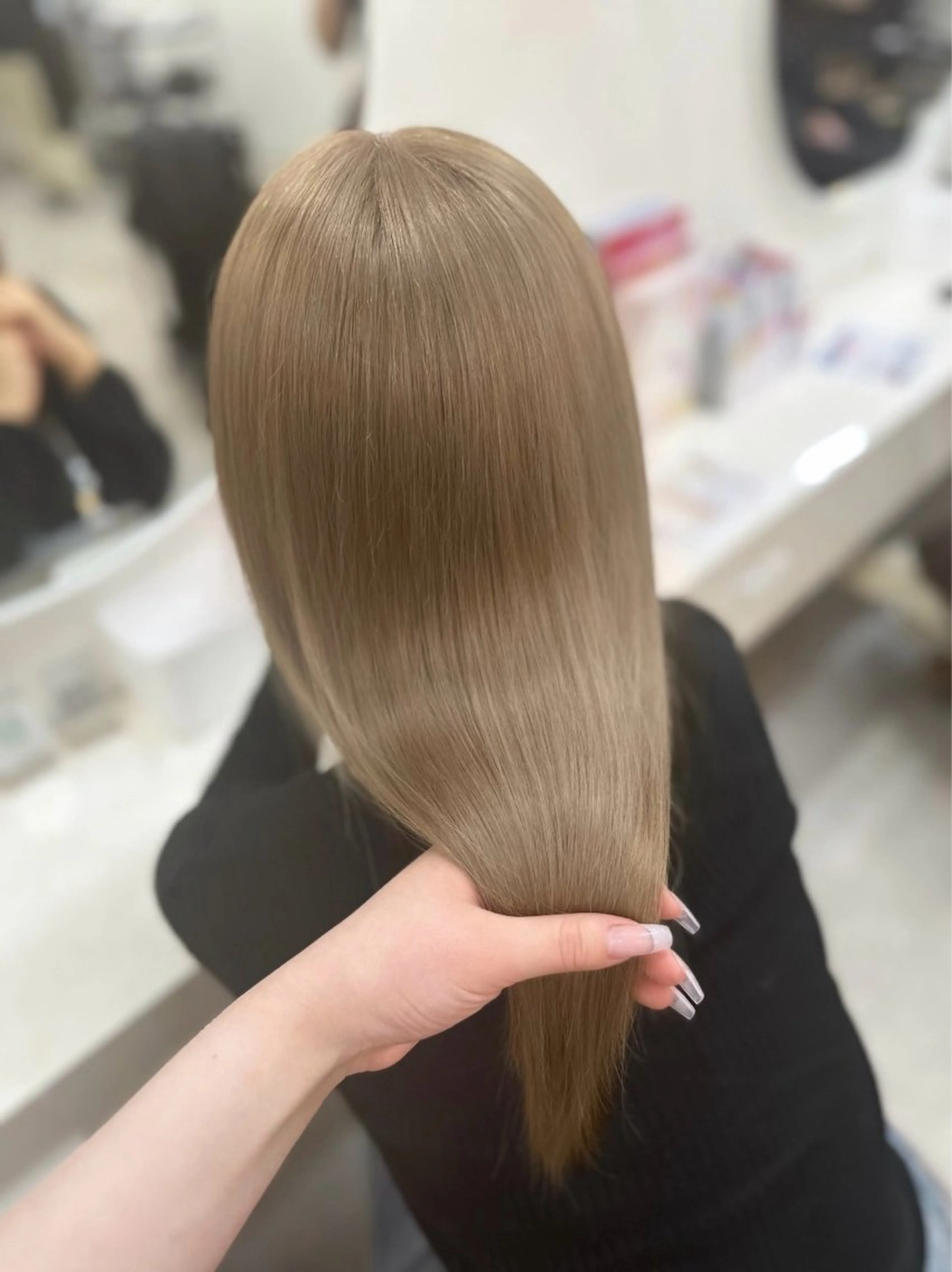 カラー 🎀sakura🎀 艶髪/韓国/ワンホンのヘアスタイル