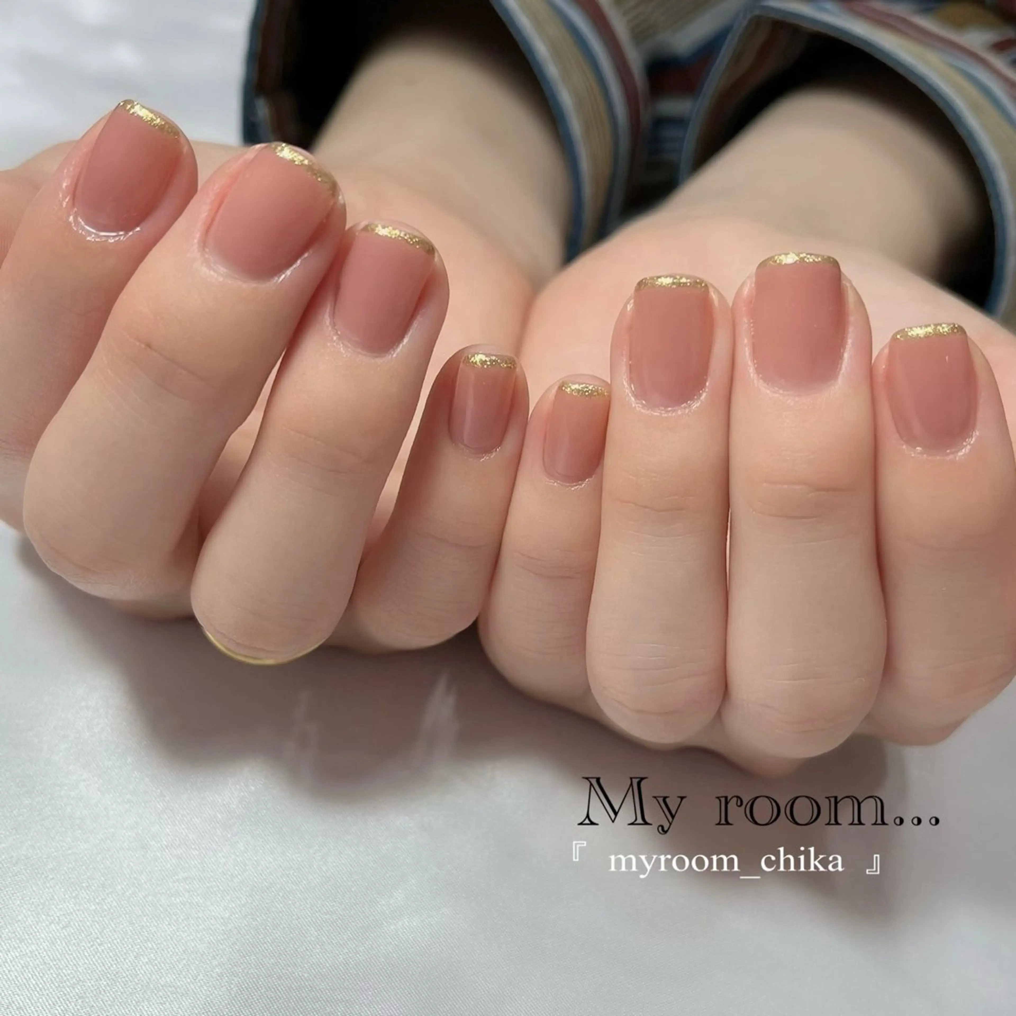 ネイル ラメ(グリッター) Amua.facial salon所属・ネイル・ハーブ Amua.新宿御苑のエステ・リラクイメージ