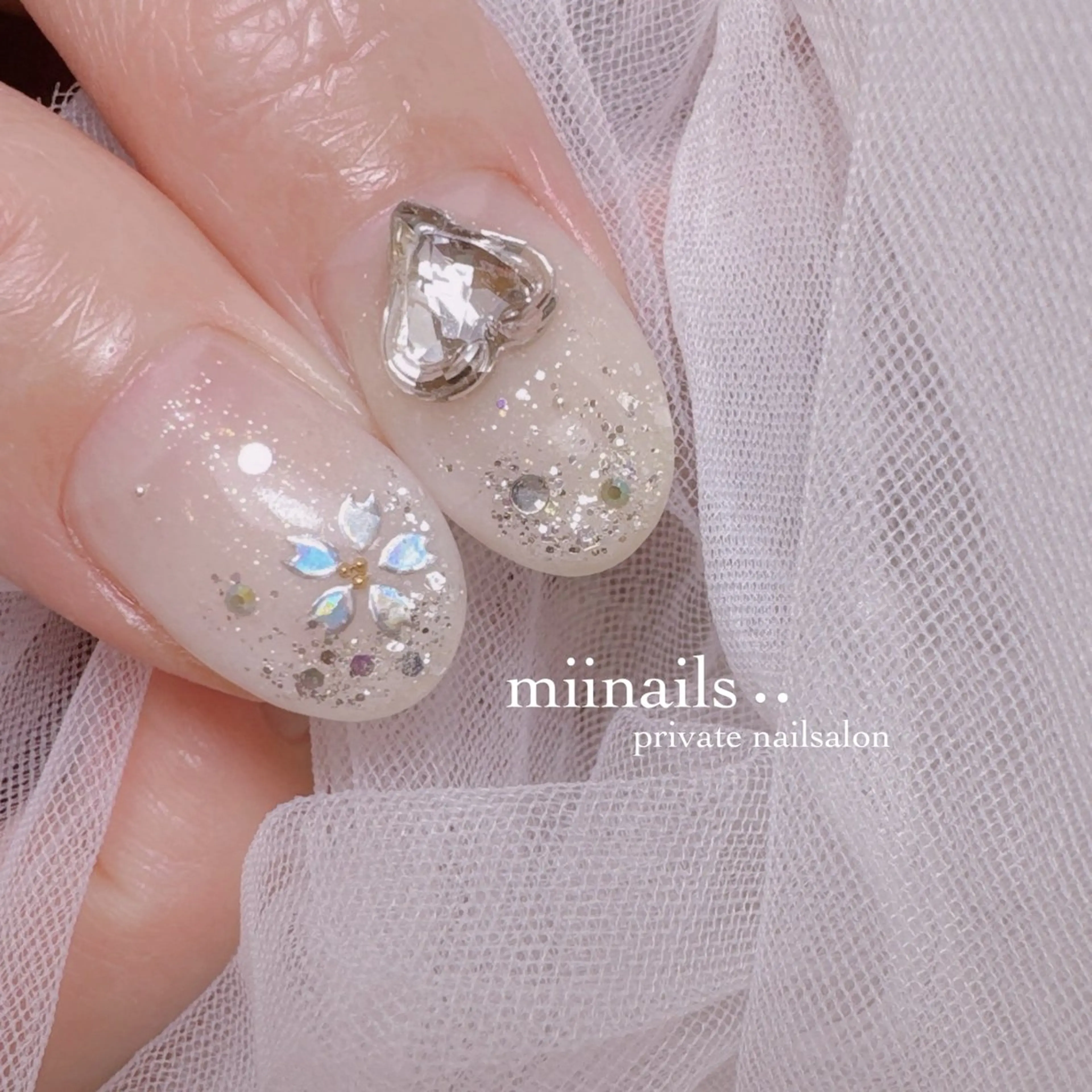 ネイル アートネイル 韓国ネイル マグネットネイル シンプルネイル ワンホンネイル ハンドネイル nailsalon miinailsのネイルデザイン