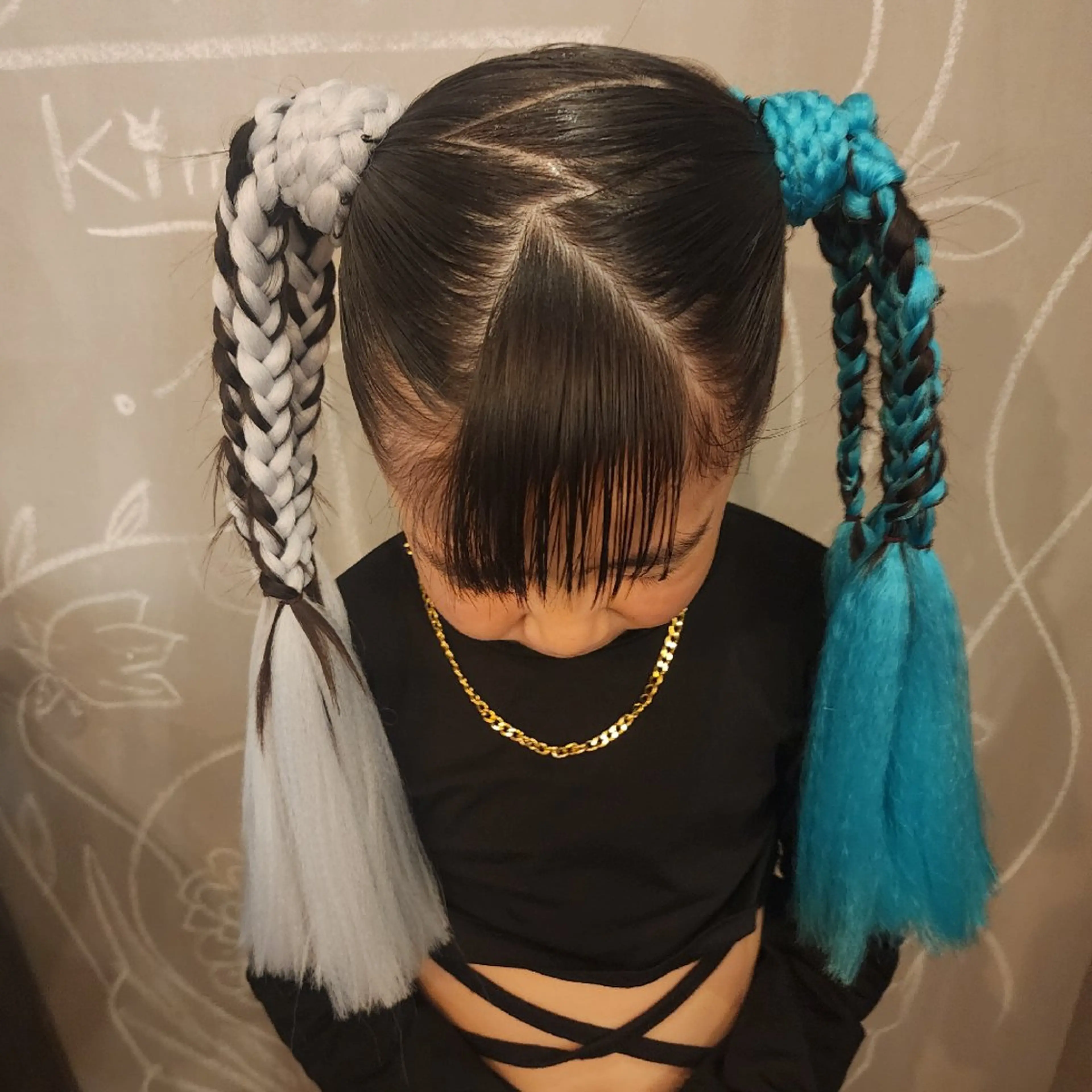 キッズ ヘアアレンジ ESTELA... OHARA のヘアスタイル