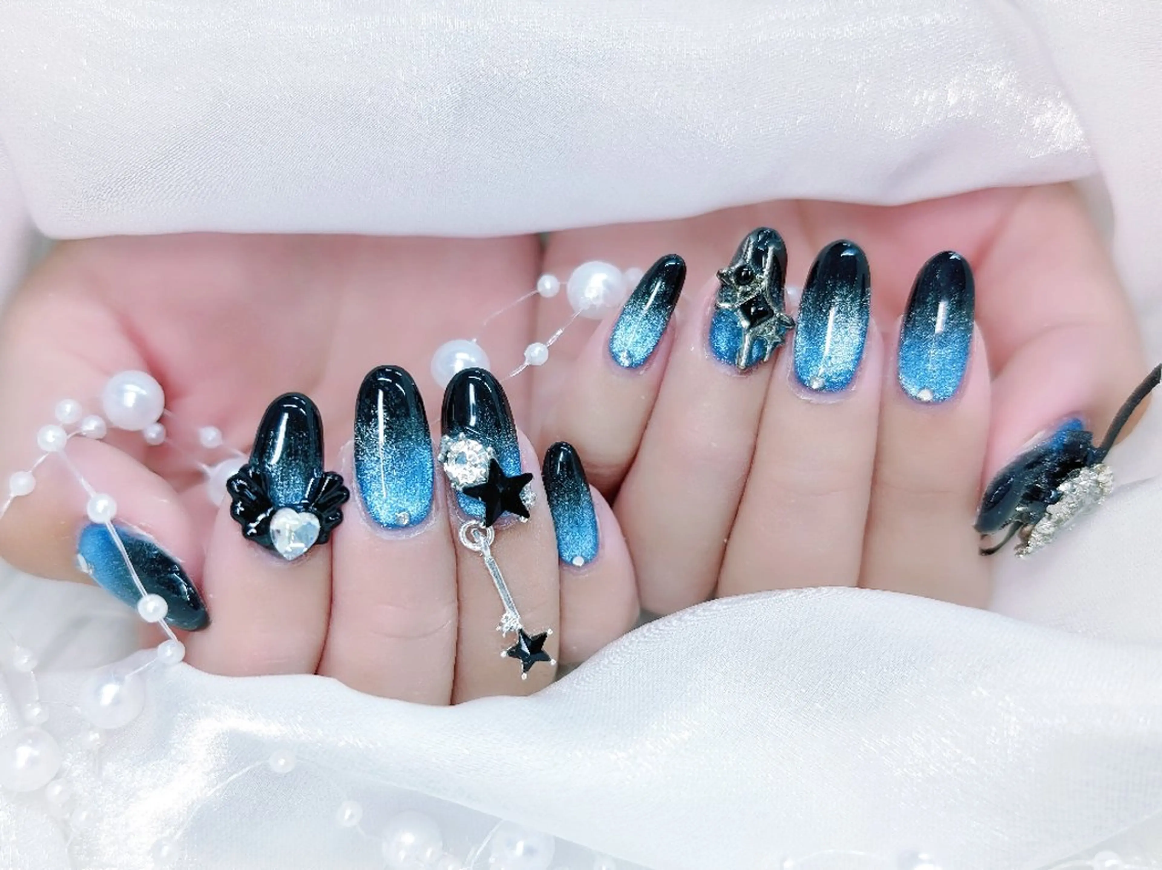 ネイル チークネイル 長さ出し フラッシュネイル フレンチネイル ジェルネイル Chouette Nailのネイルデザイン