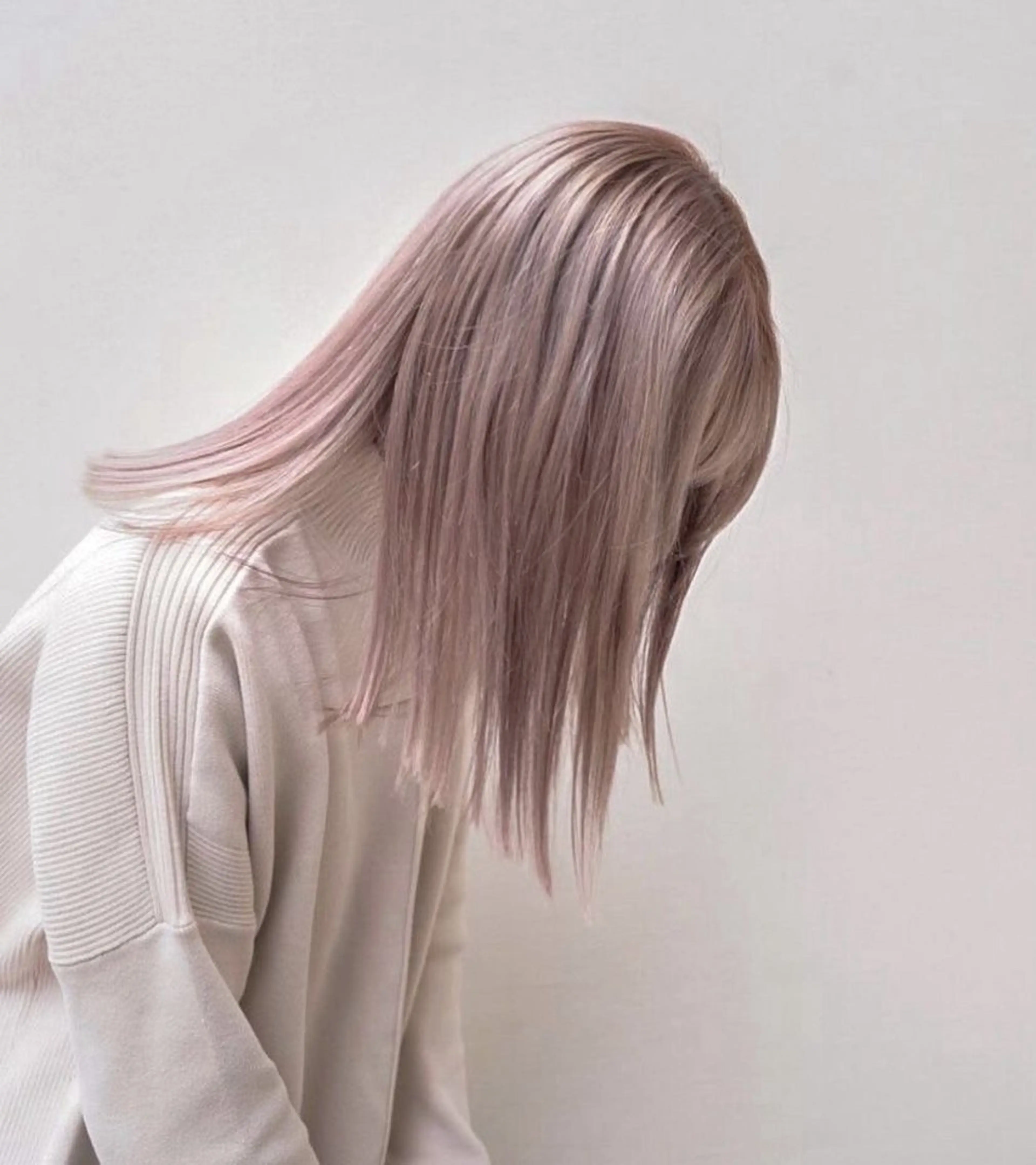 ロング カラー ベージュカラー ヘアカラー 【🥀履歴修正🥀】 ハイトーン職人/拓真のヘアスタイル