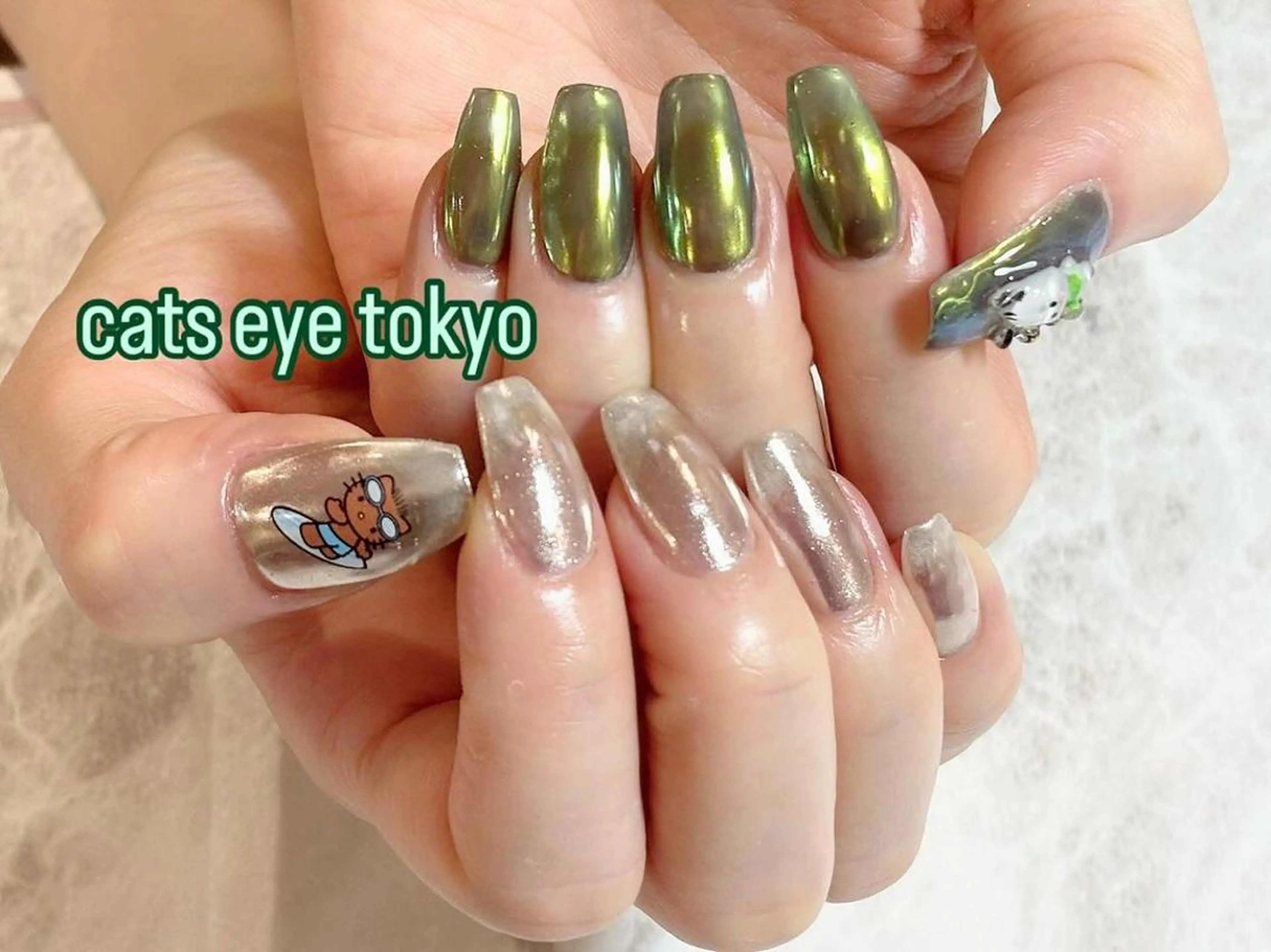 ネイル アートネイル ジェルネイル キラキラネイル マグネットネイル ミラーネイル Cat's eye TOKYO 新宿店のネイルデザイン