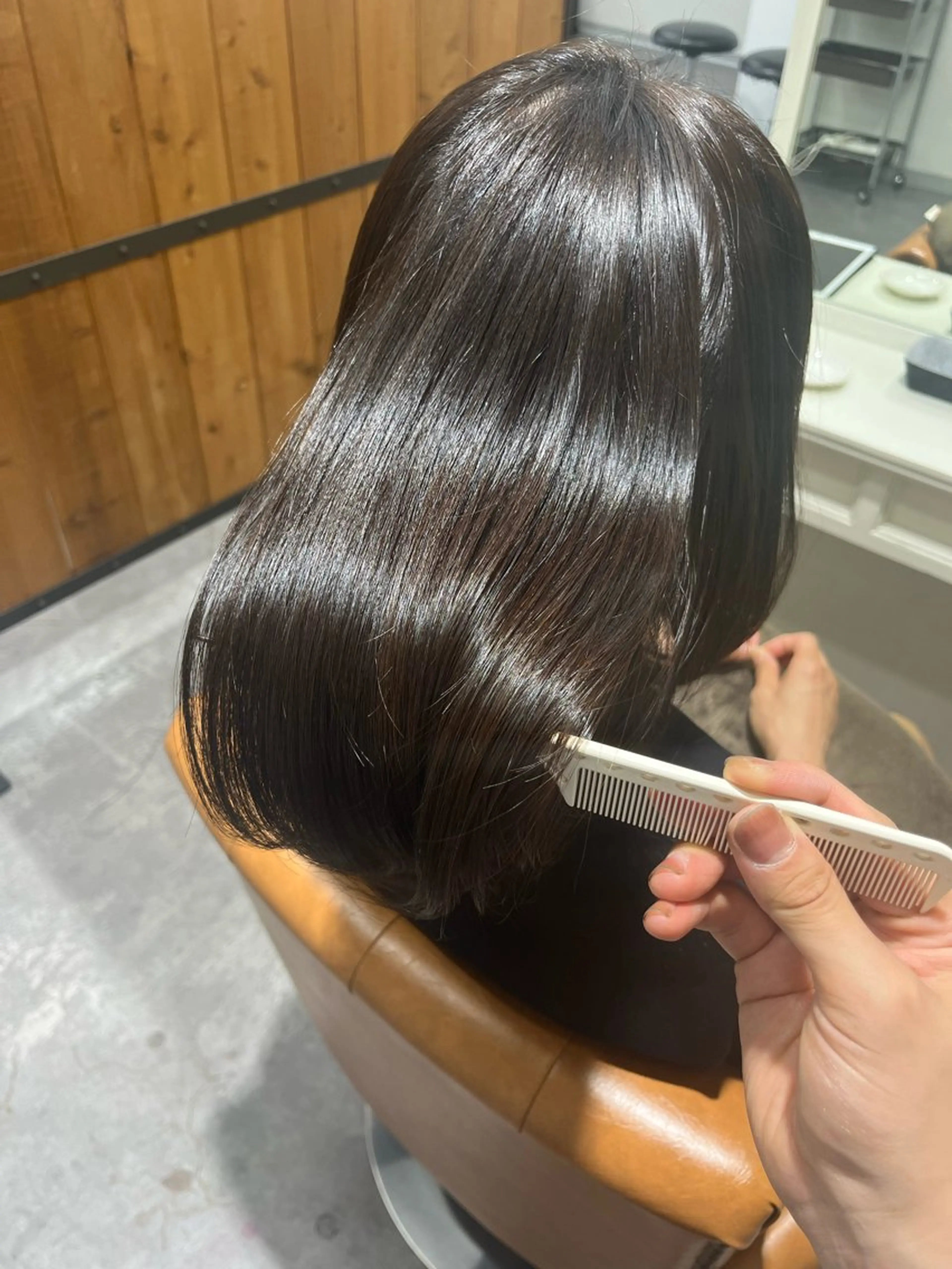 カラー 田口 夏鈴のヘアスタイル